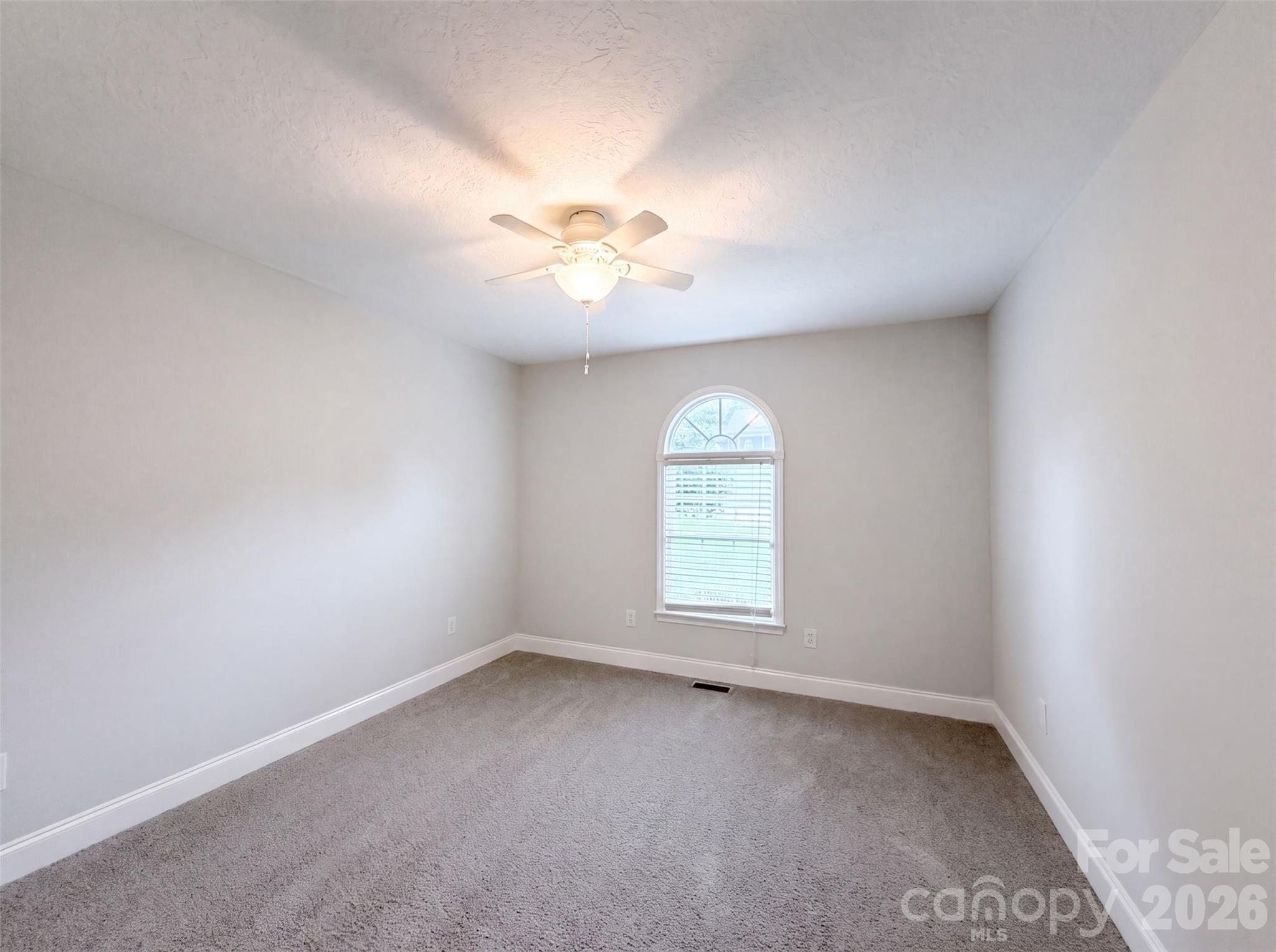106 Millbranch Lane Property Photo 8