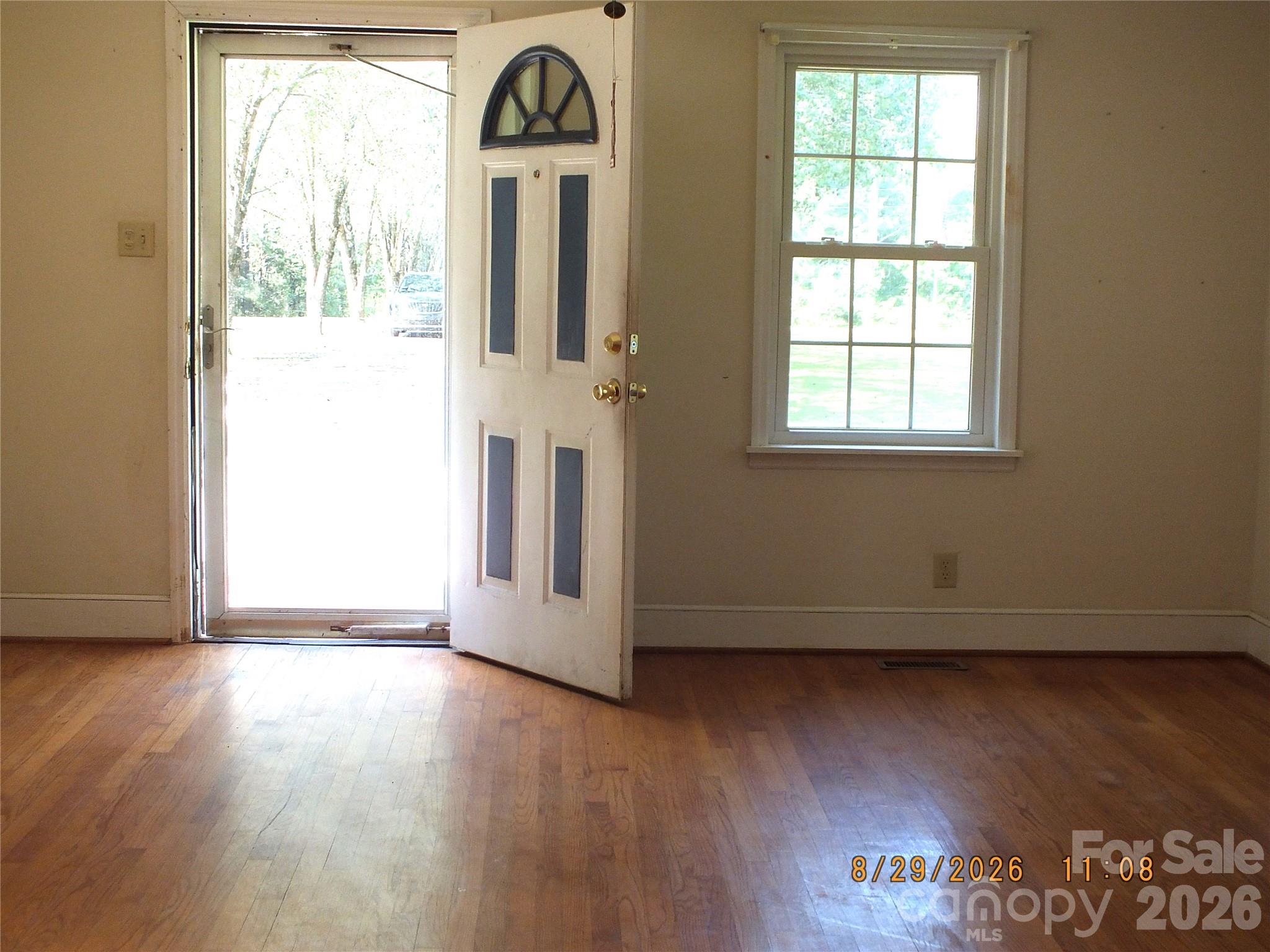 1532 Pinckney Road Property Photo 8