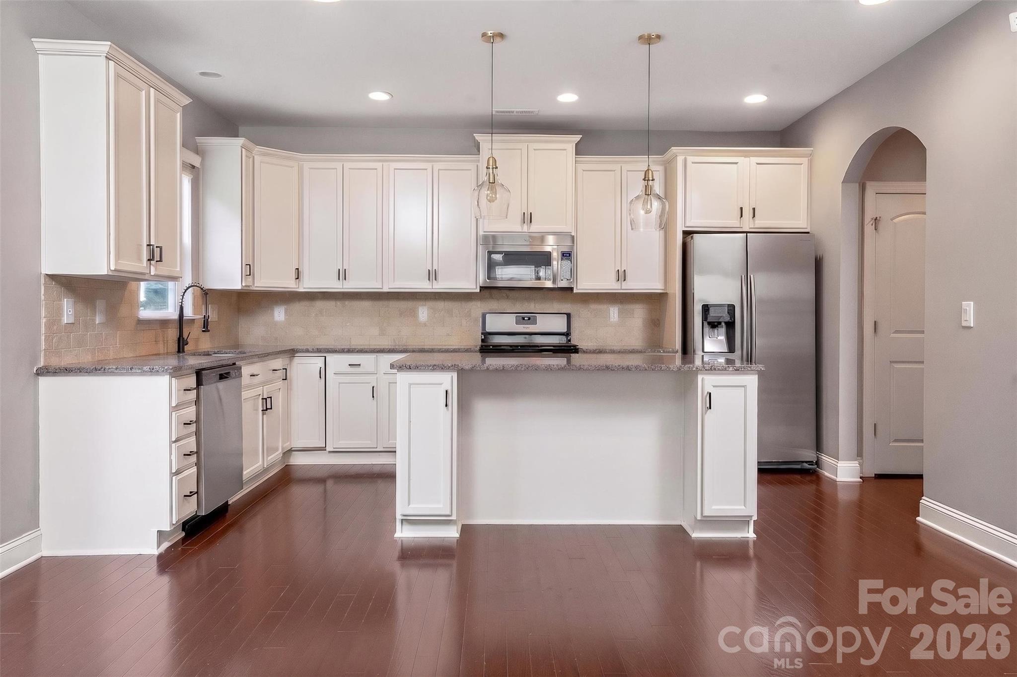 4409793 Property Photo 10