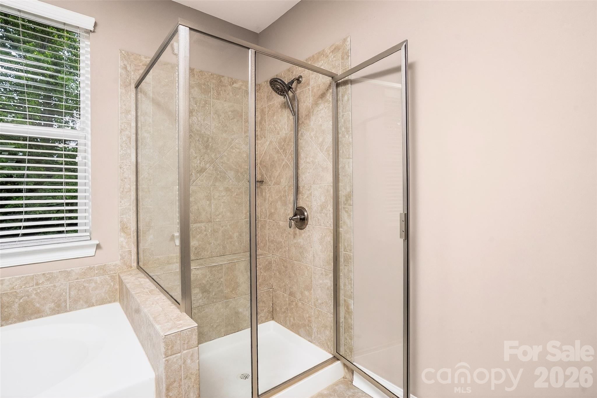 4409793 Property Photo 19
