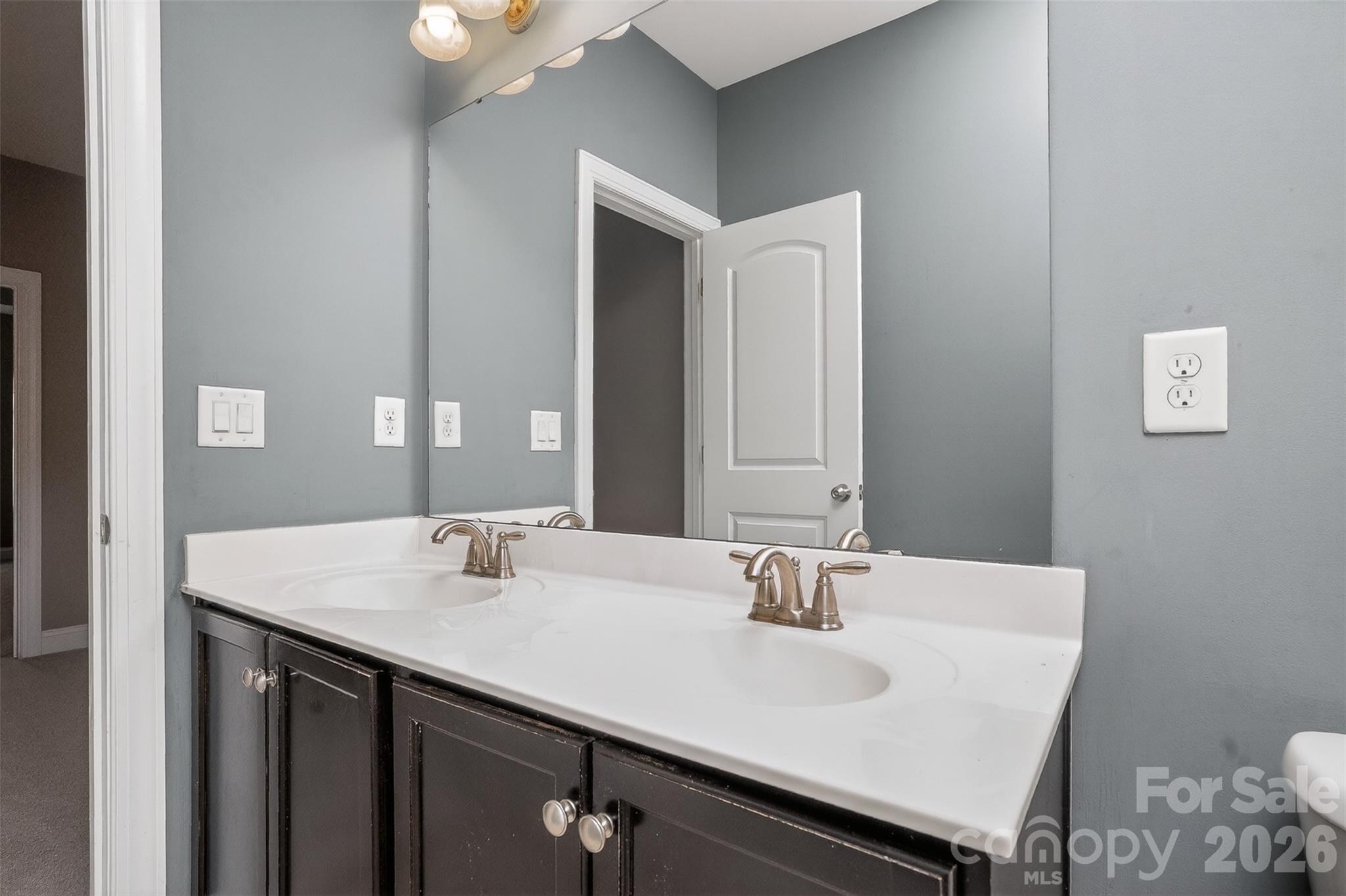 4409793 Property Photo 25