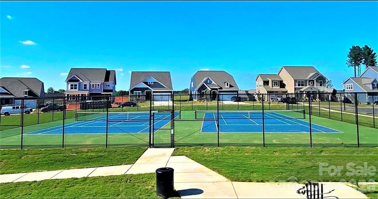 4409793 Property Photo 39