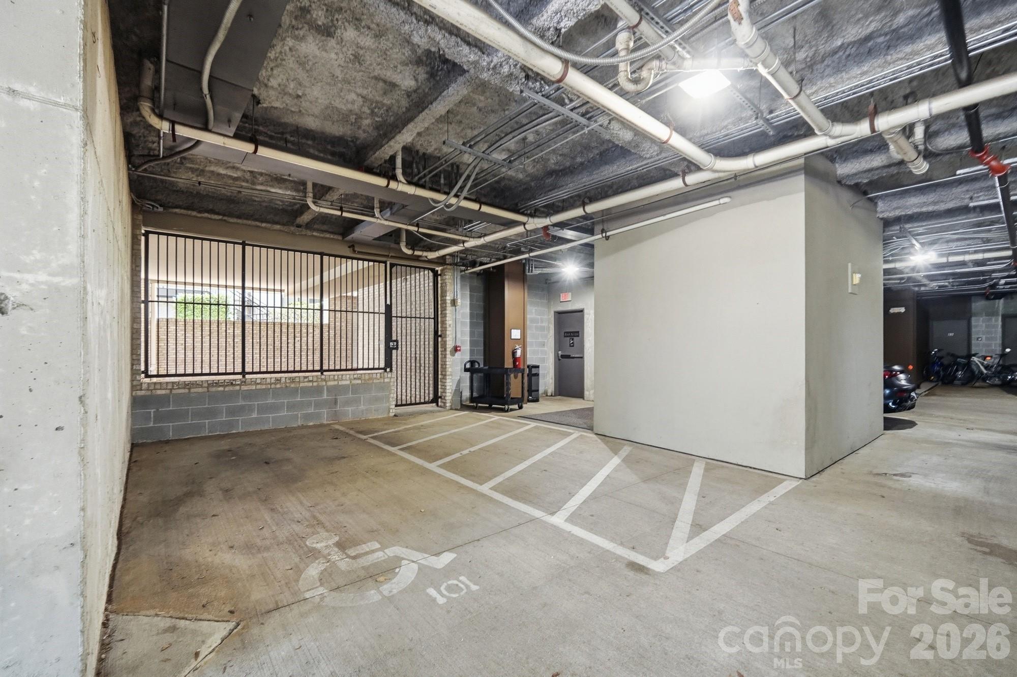 626 Queens Road 101 Property Photo 38