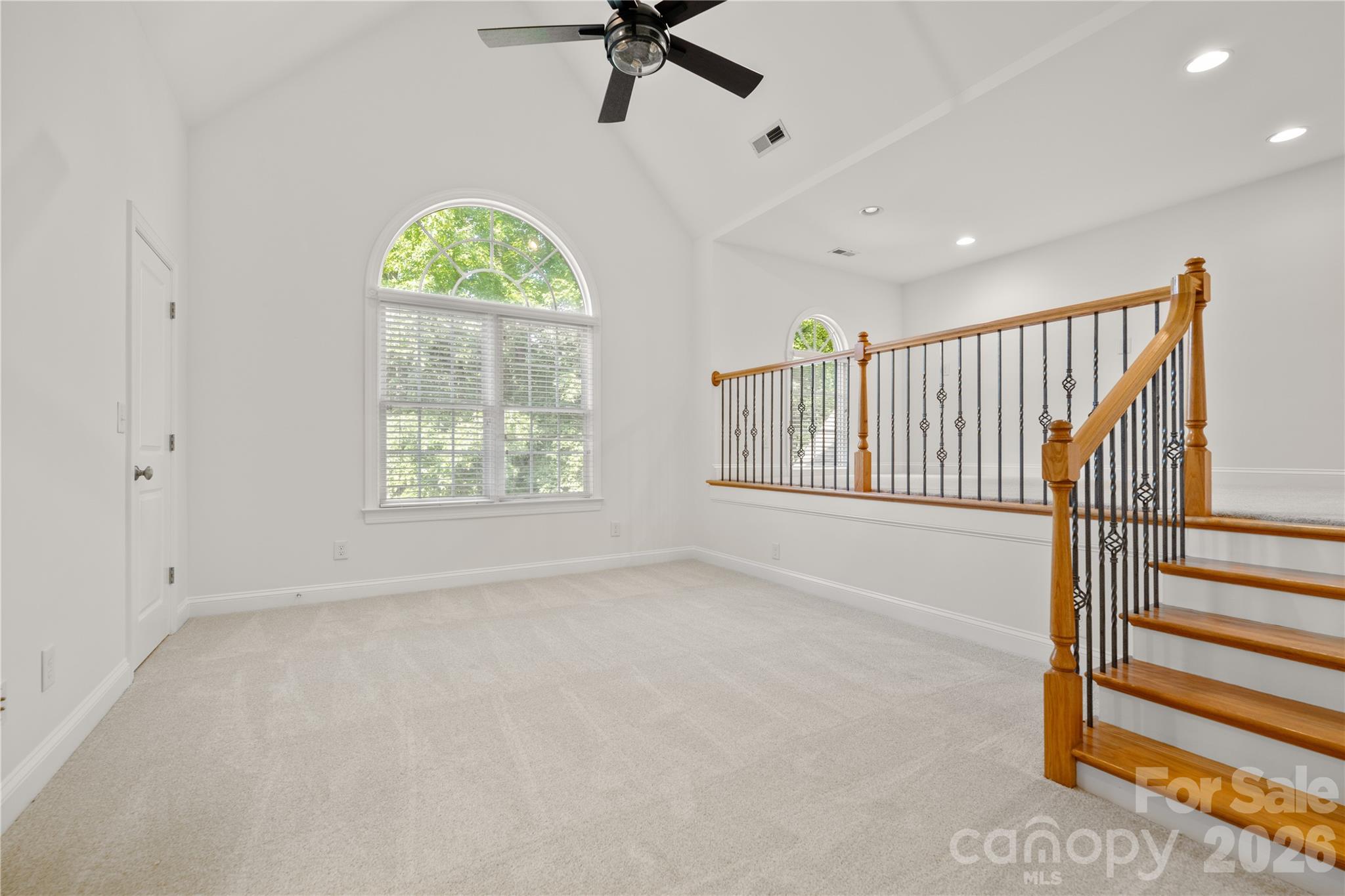 868 Savile Lane Property Photo 30