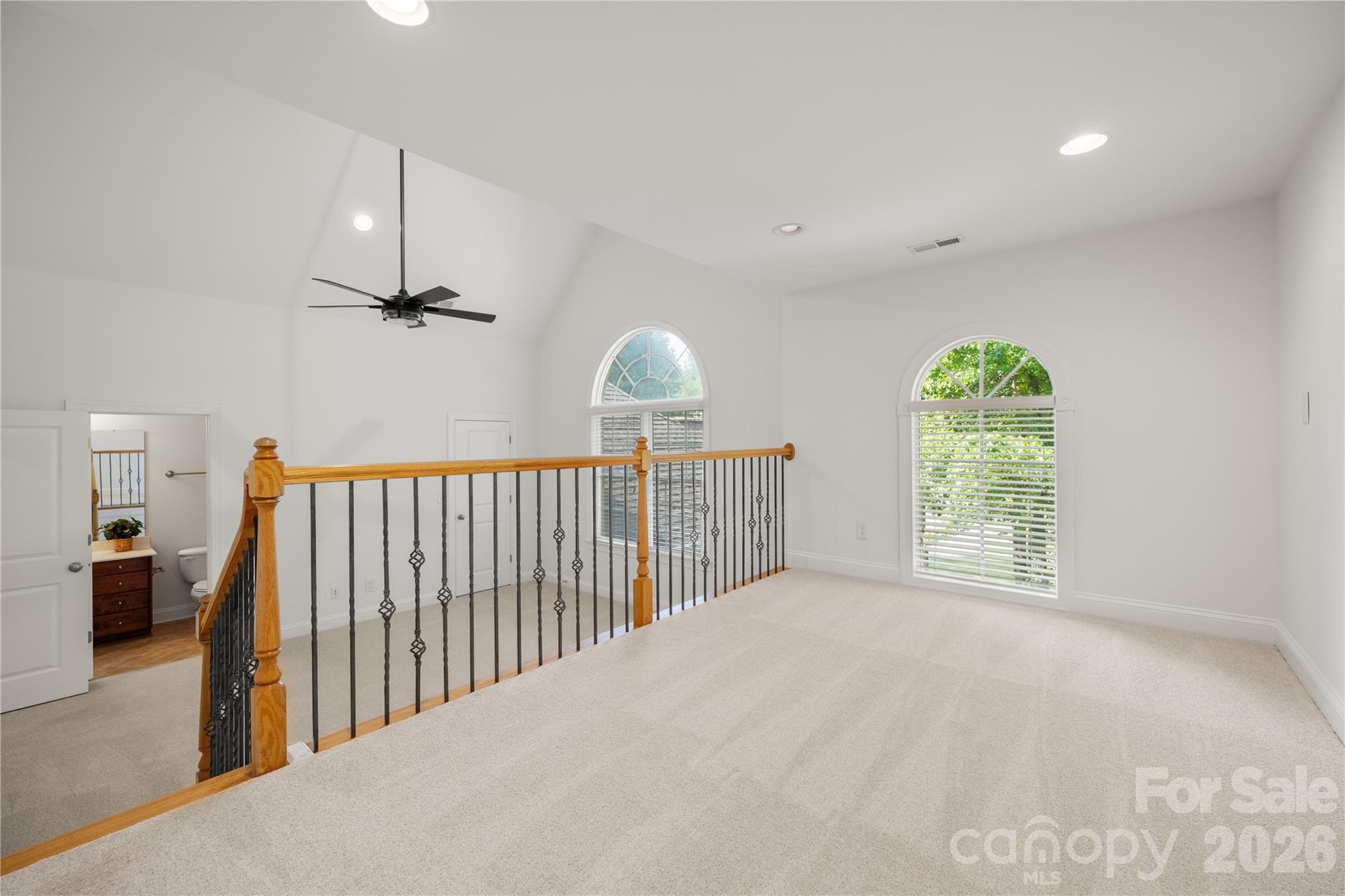 868 Savile Lane Property Photo 32