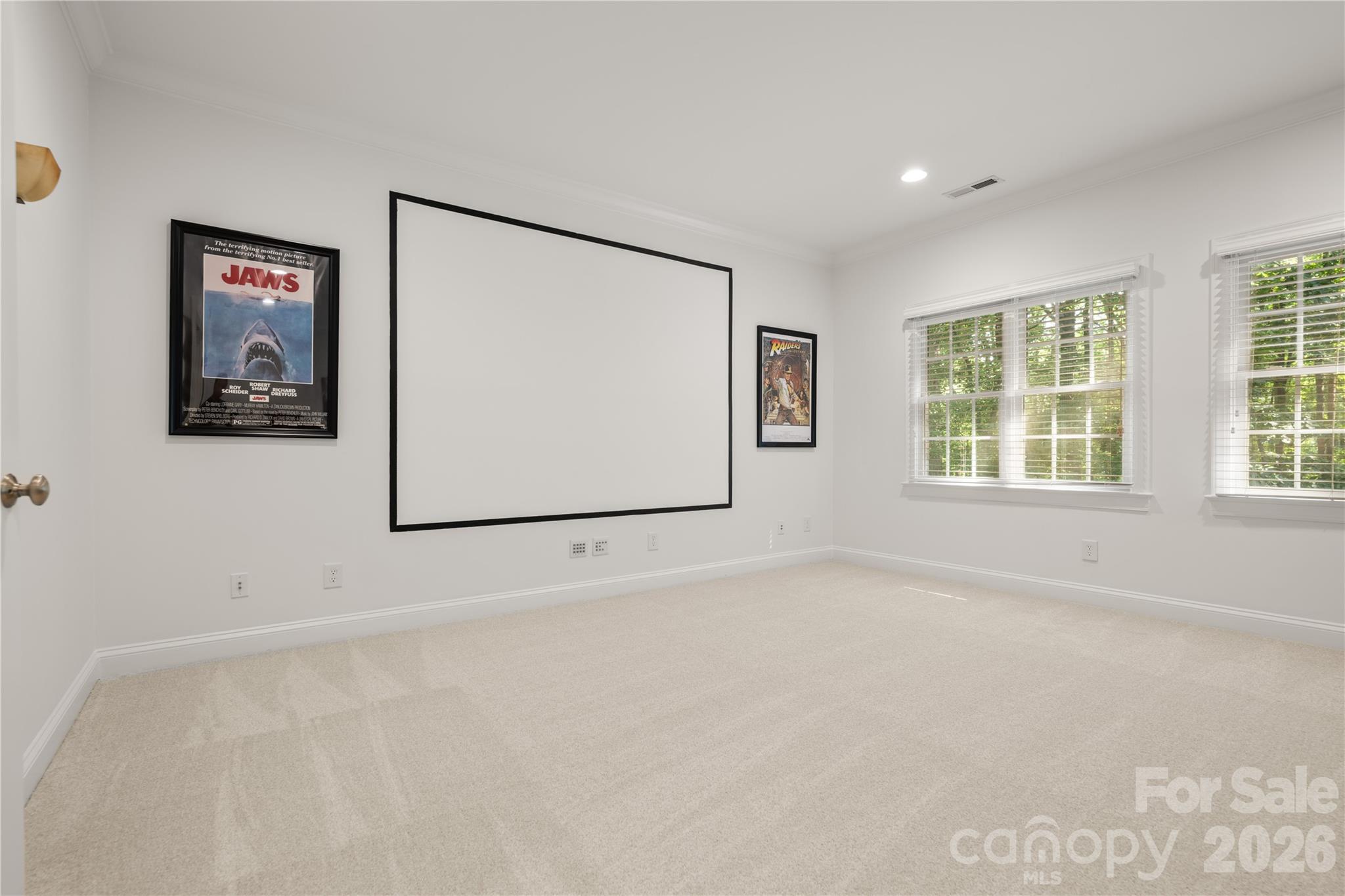 868 Savile Lane Property Photo 33