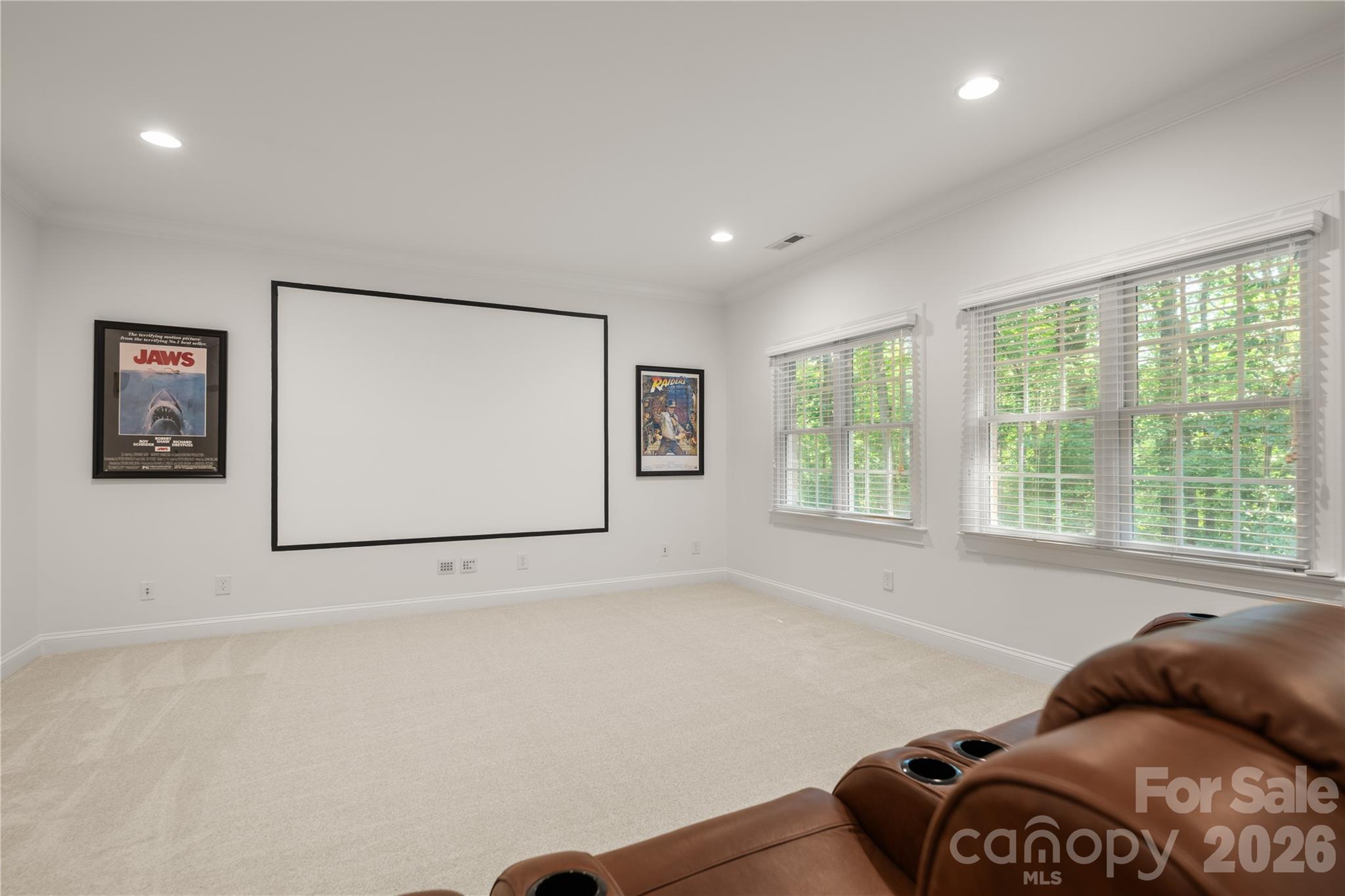 868 Savile Lane Property Photo 35