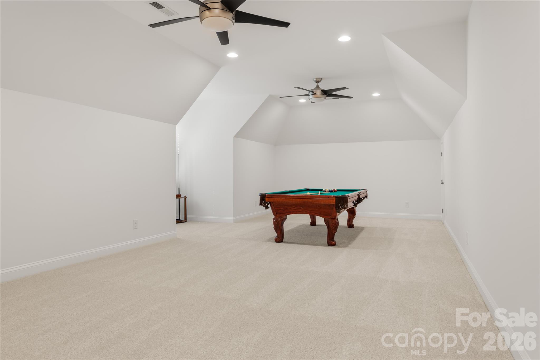 868 Savile Lane Property Photo 38
