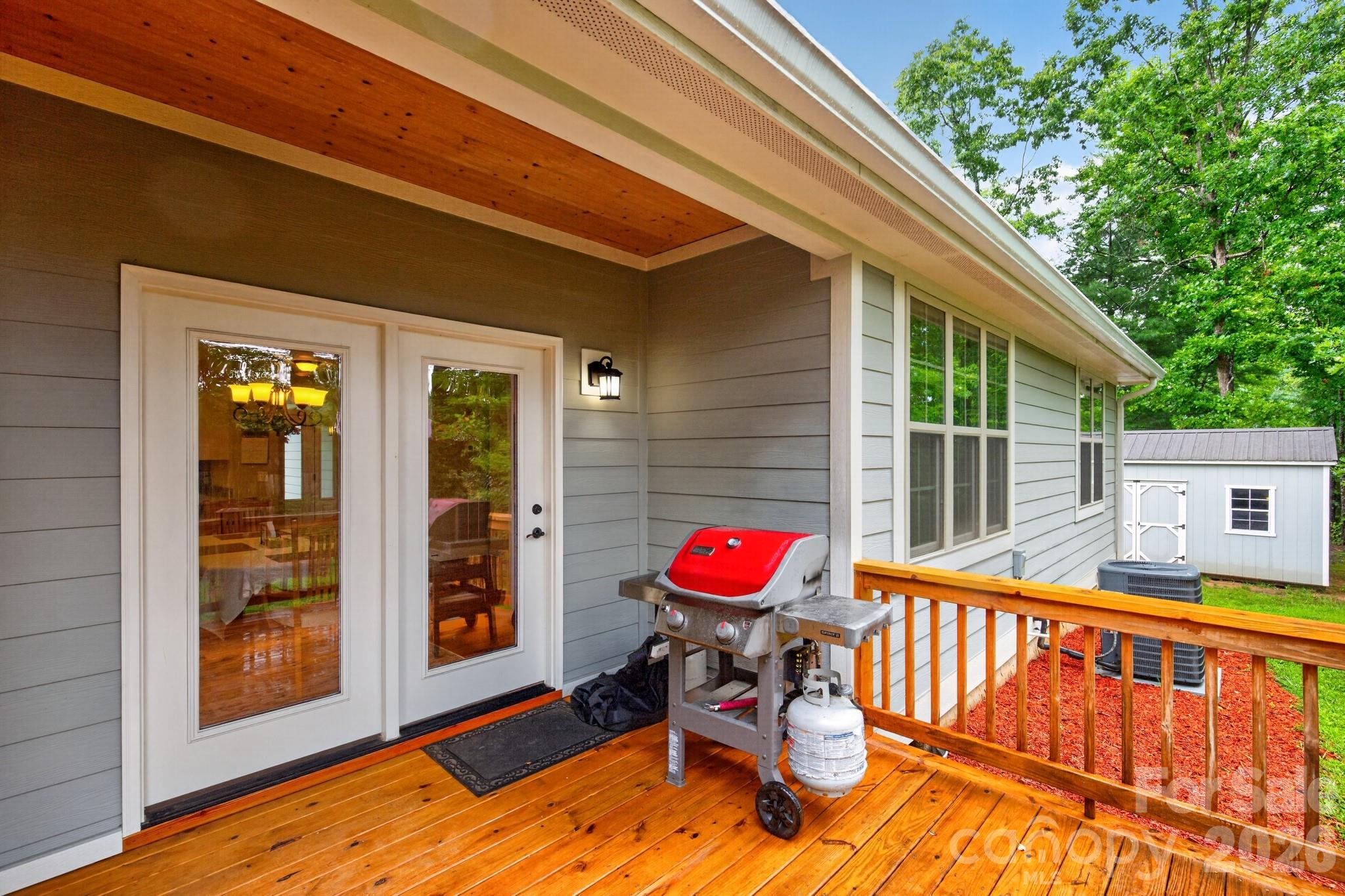 14 Wood Path Lane Property Photo 7