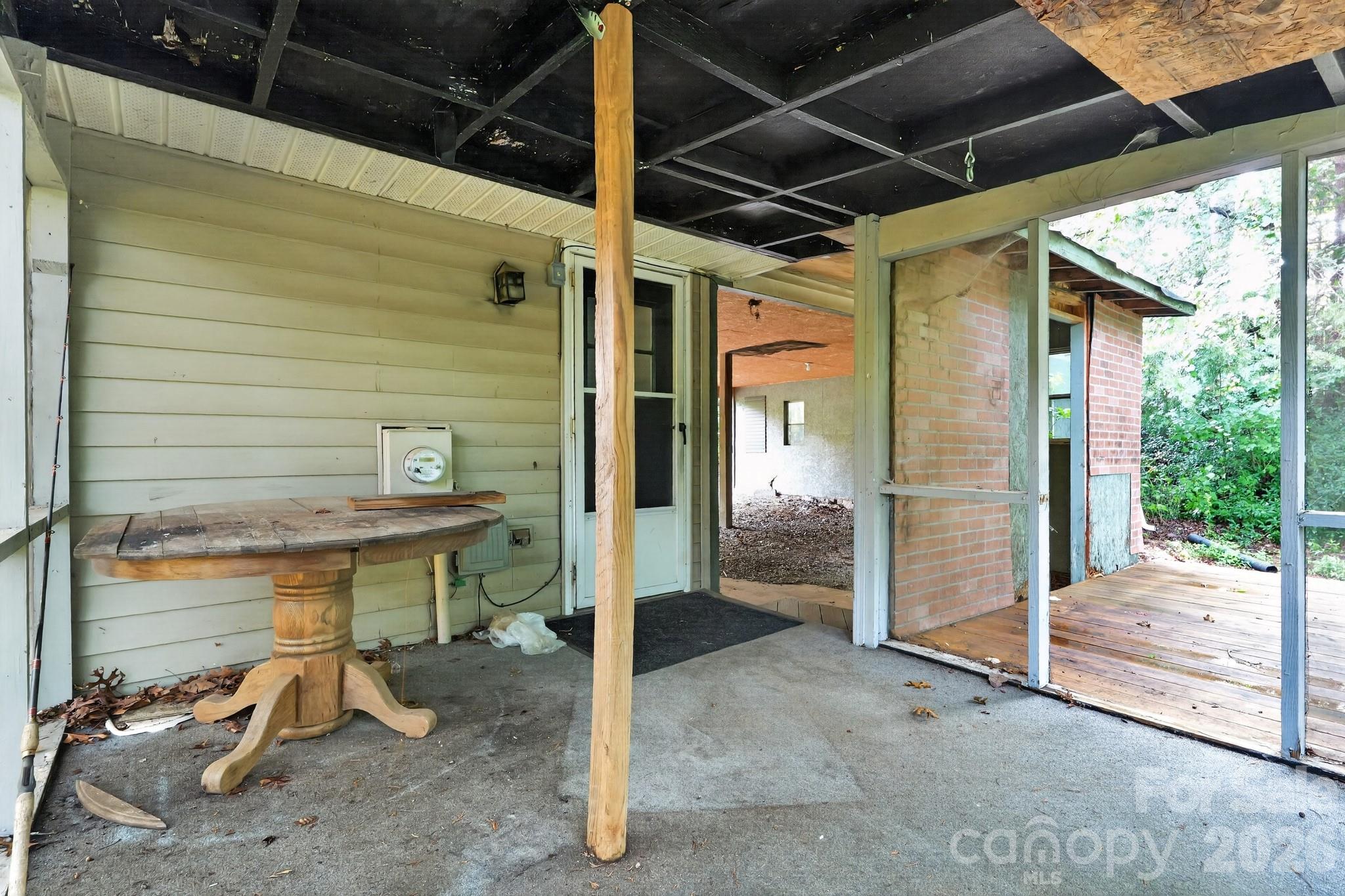 607 Texas Trail Property Photo 19