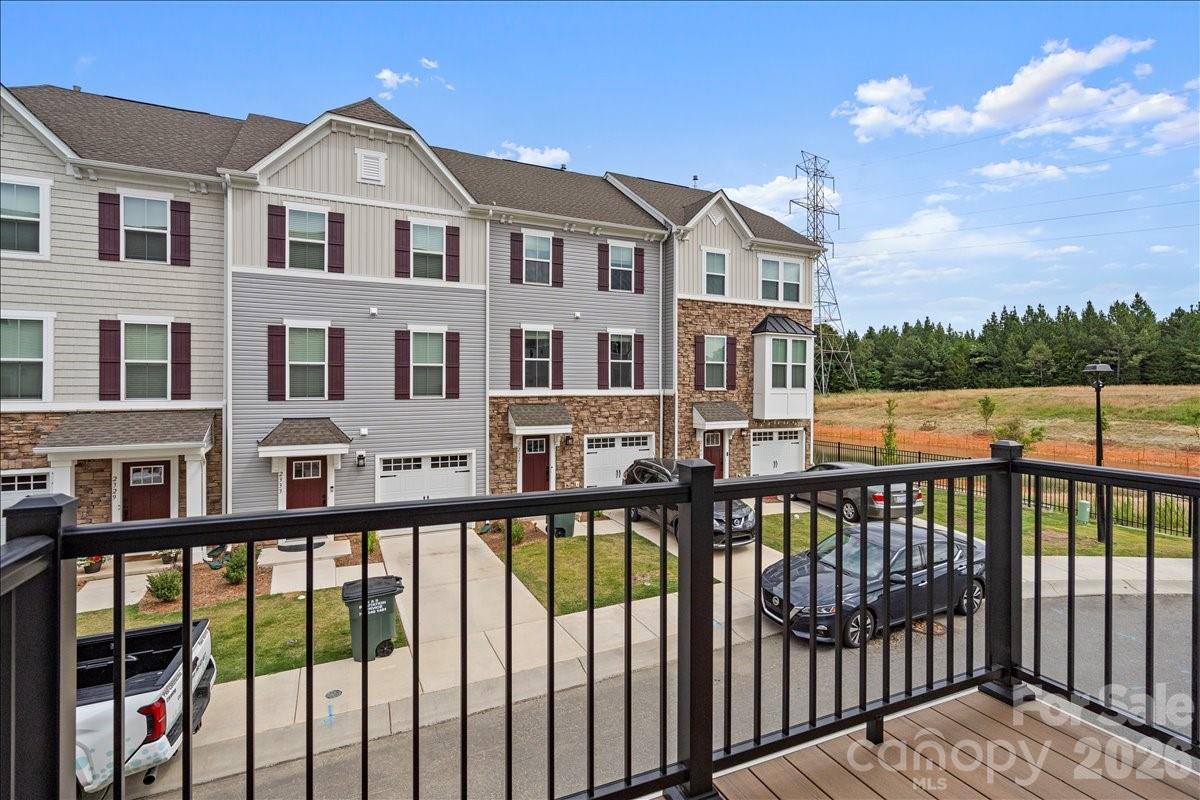 1725 Aspire Street Property Photo 34
