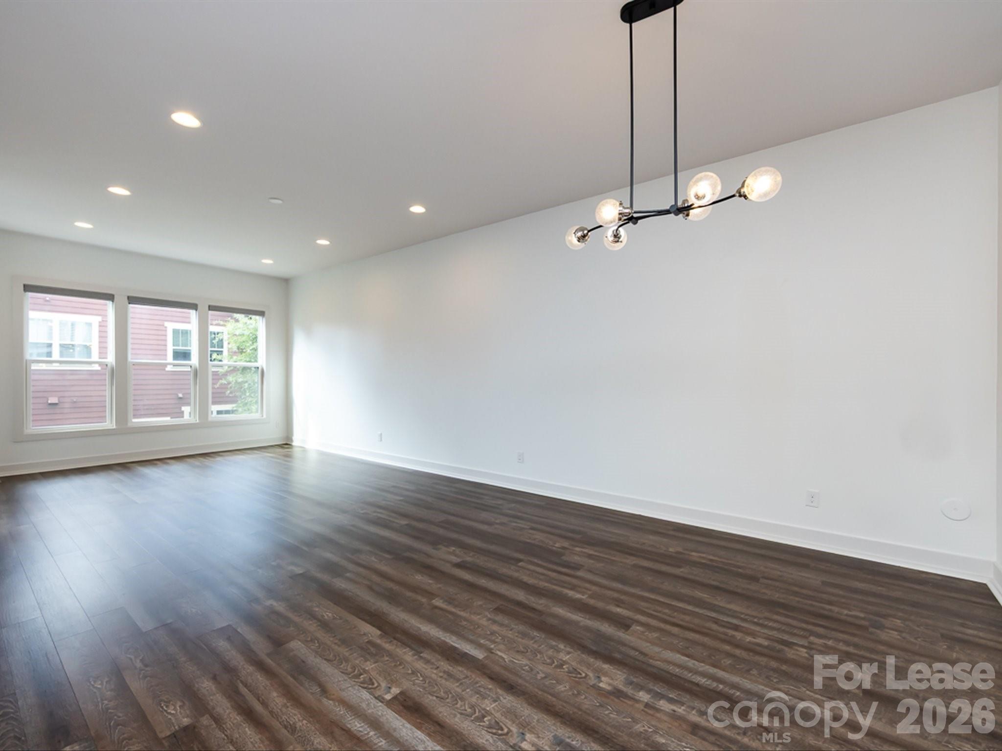 1207 E 36th Street 3 Property Photo 16
