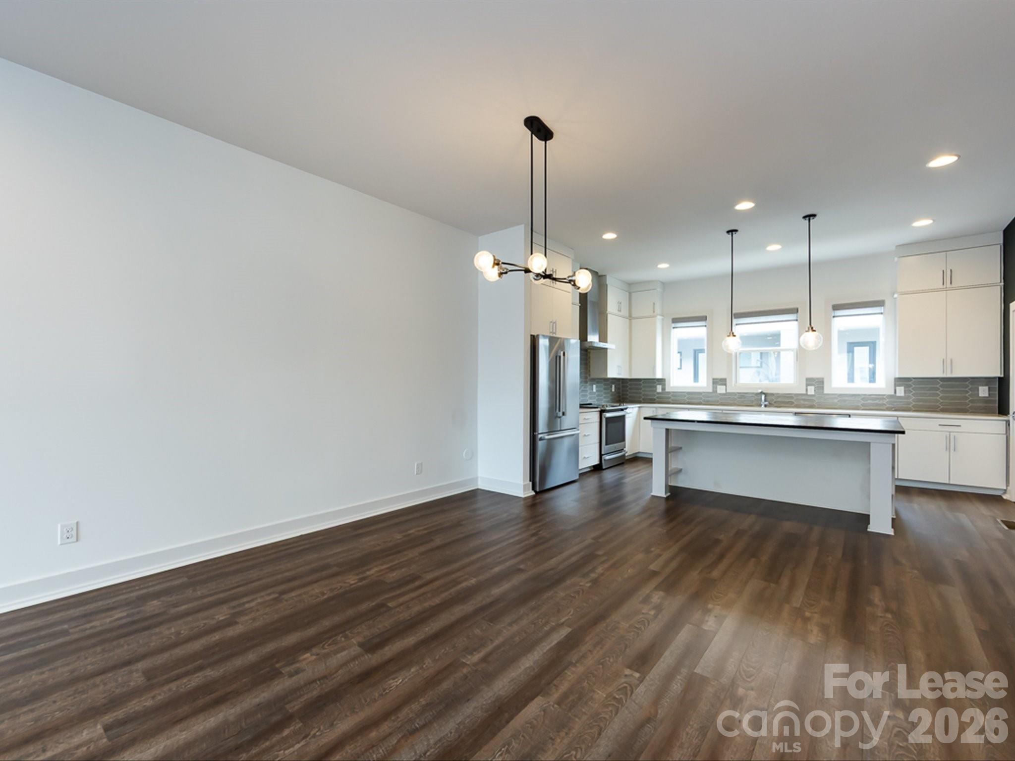 1207 E 36th Street 3 Property Photo 17