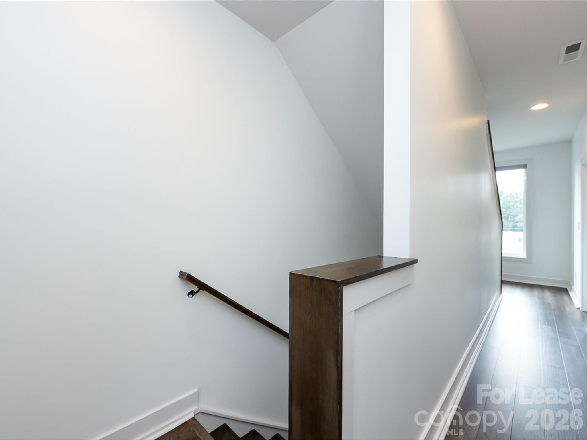 1207 E 36th Street 3 Property Photo 23