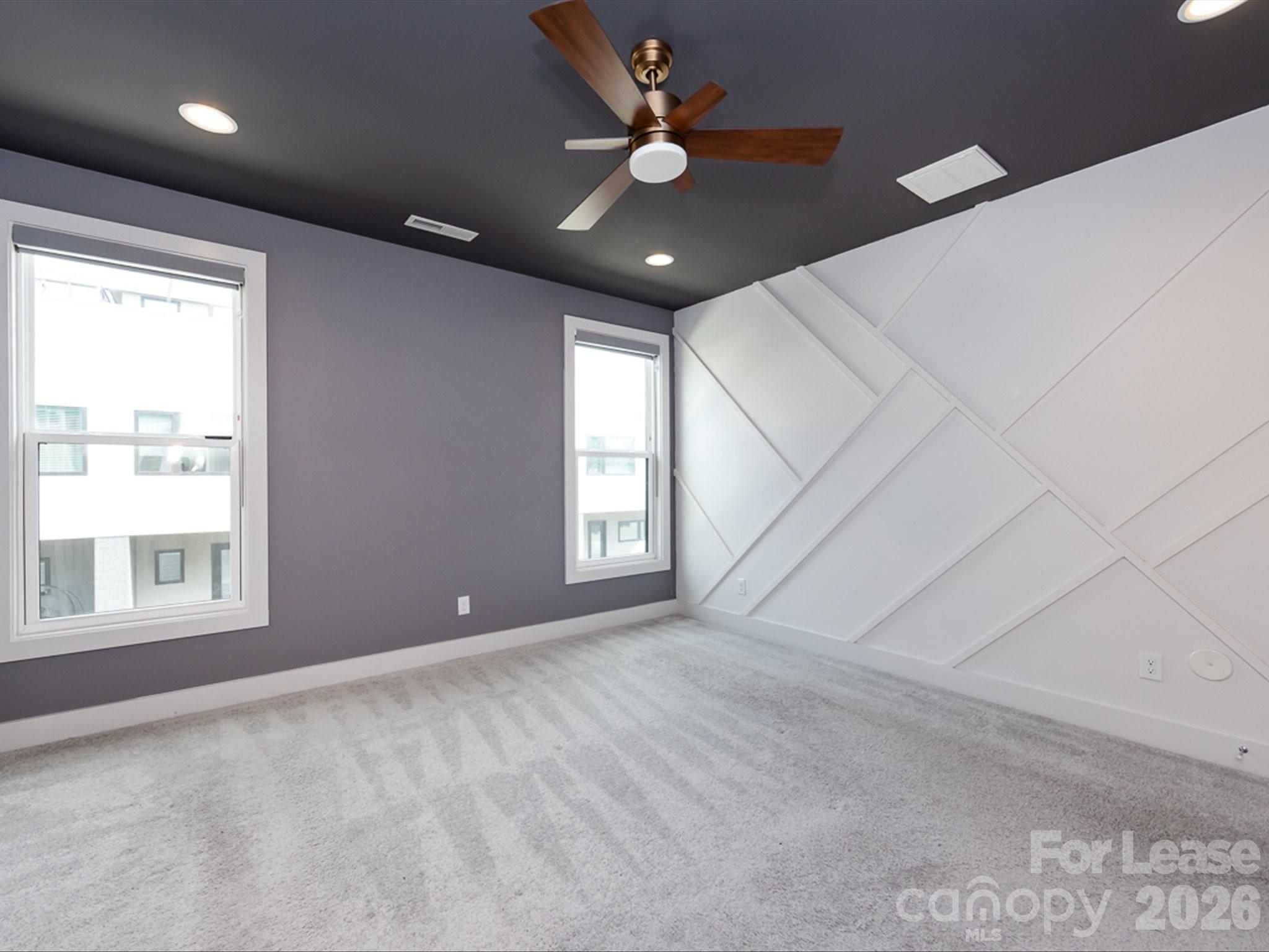 1207 E 36th Street 3 Property Photo 24