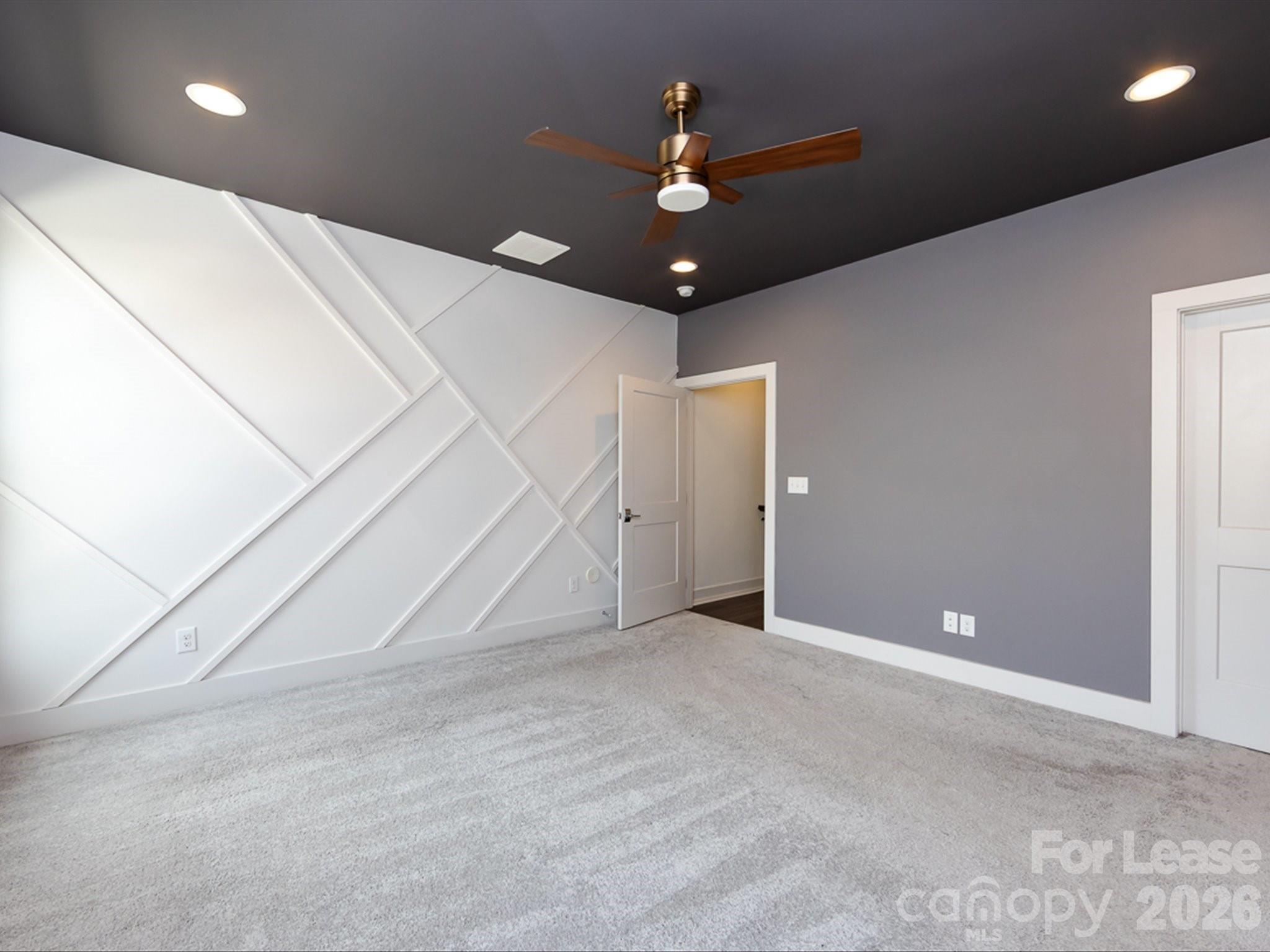 1207 E 36th Street 3 Property Photo 25