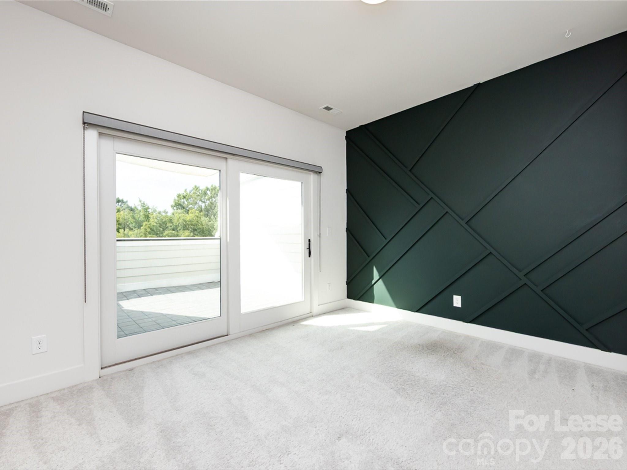 1207 E 36th Street 3 Property Photo 35