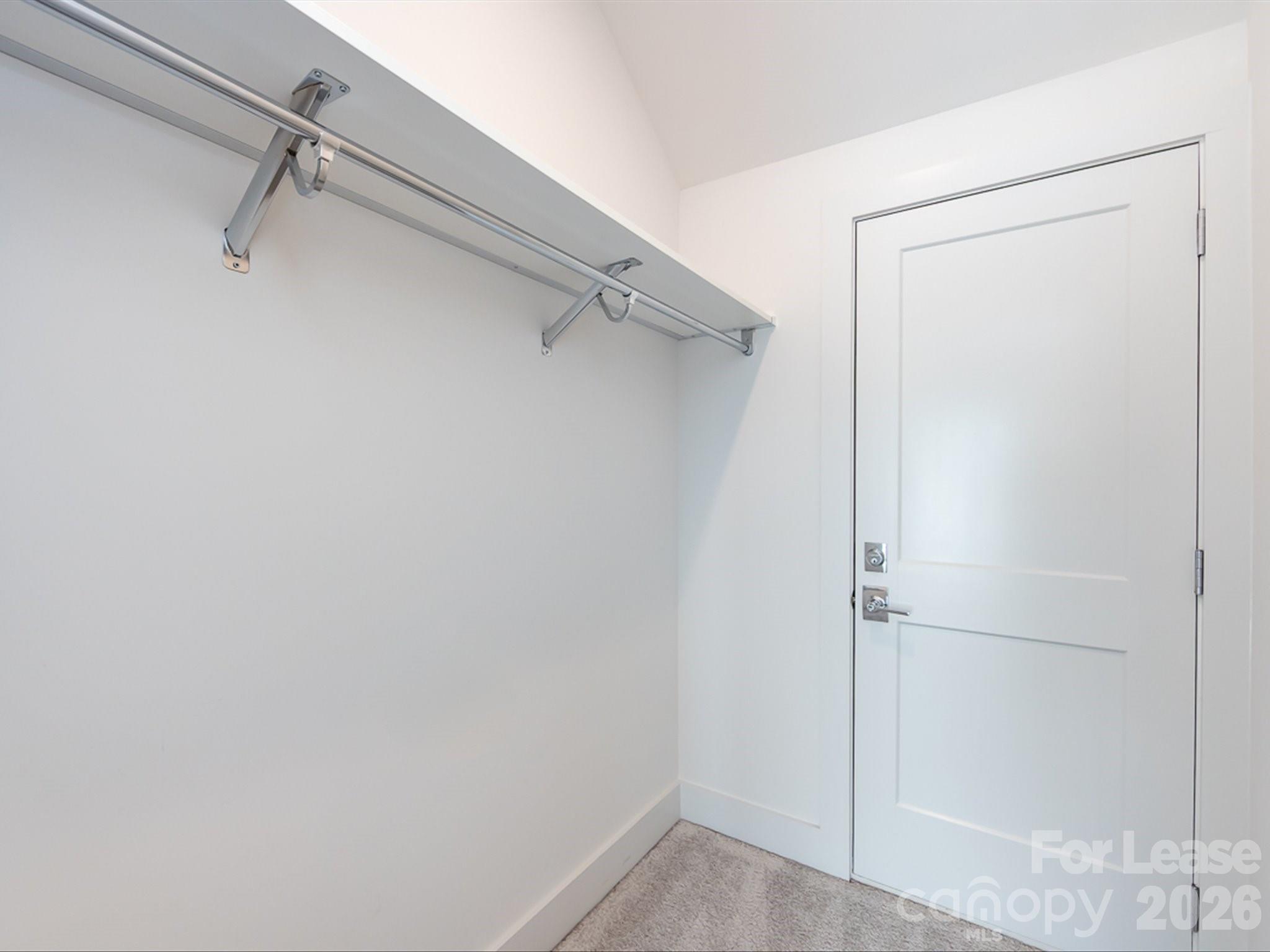 1207 E 36th Street 3 Property Photo 38