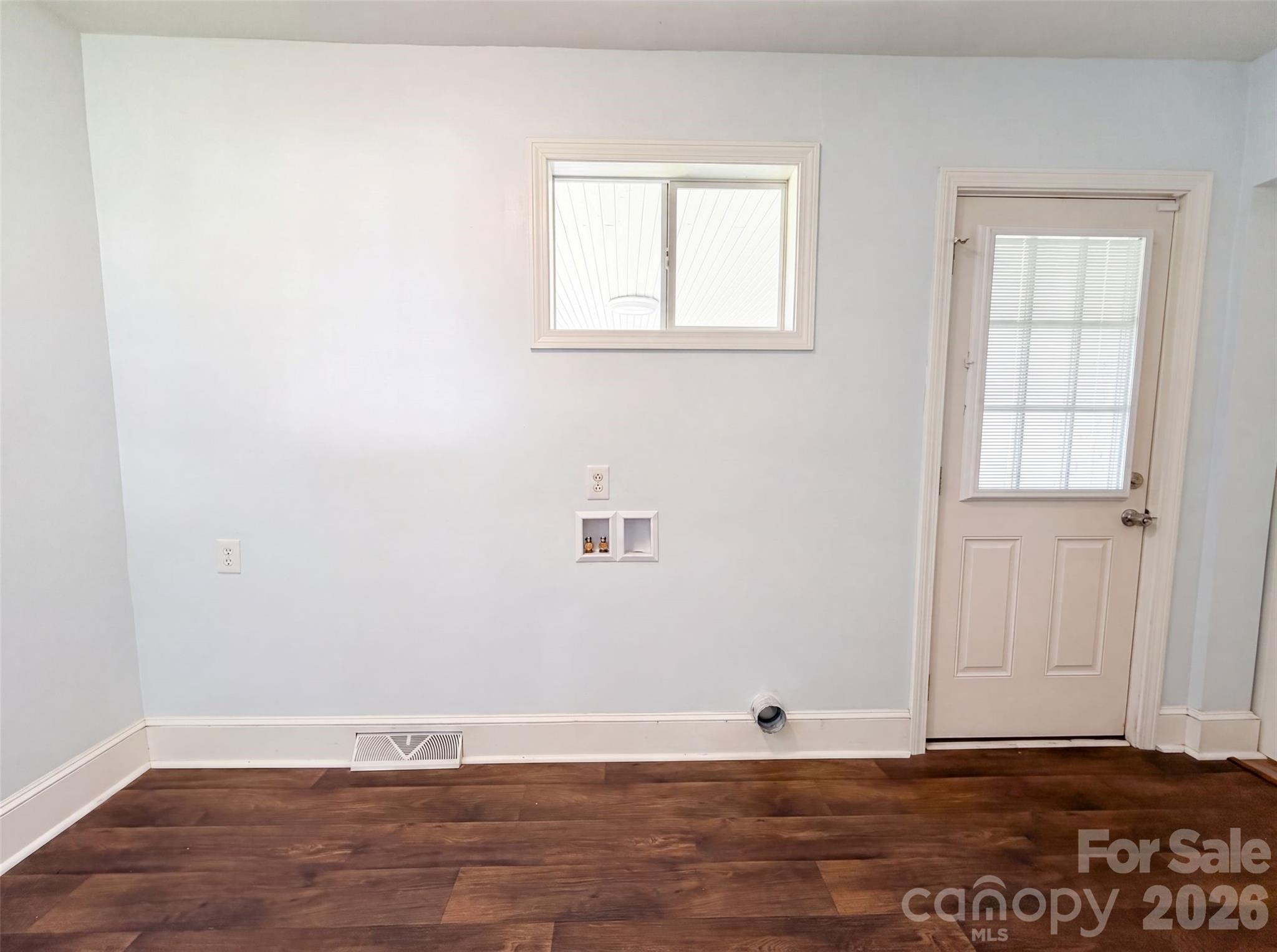 1605 Auten Road Property Photo 15