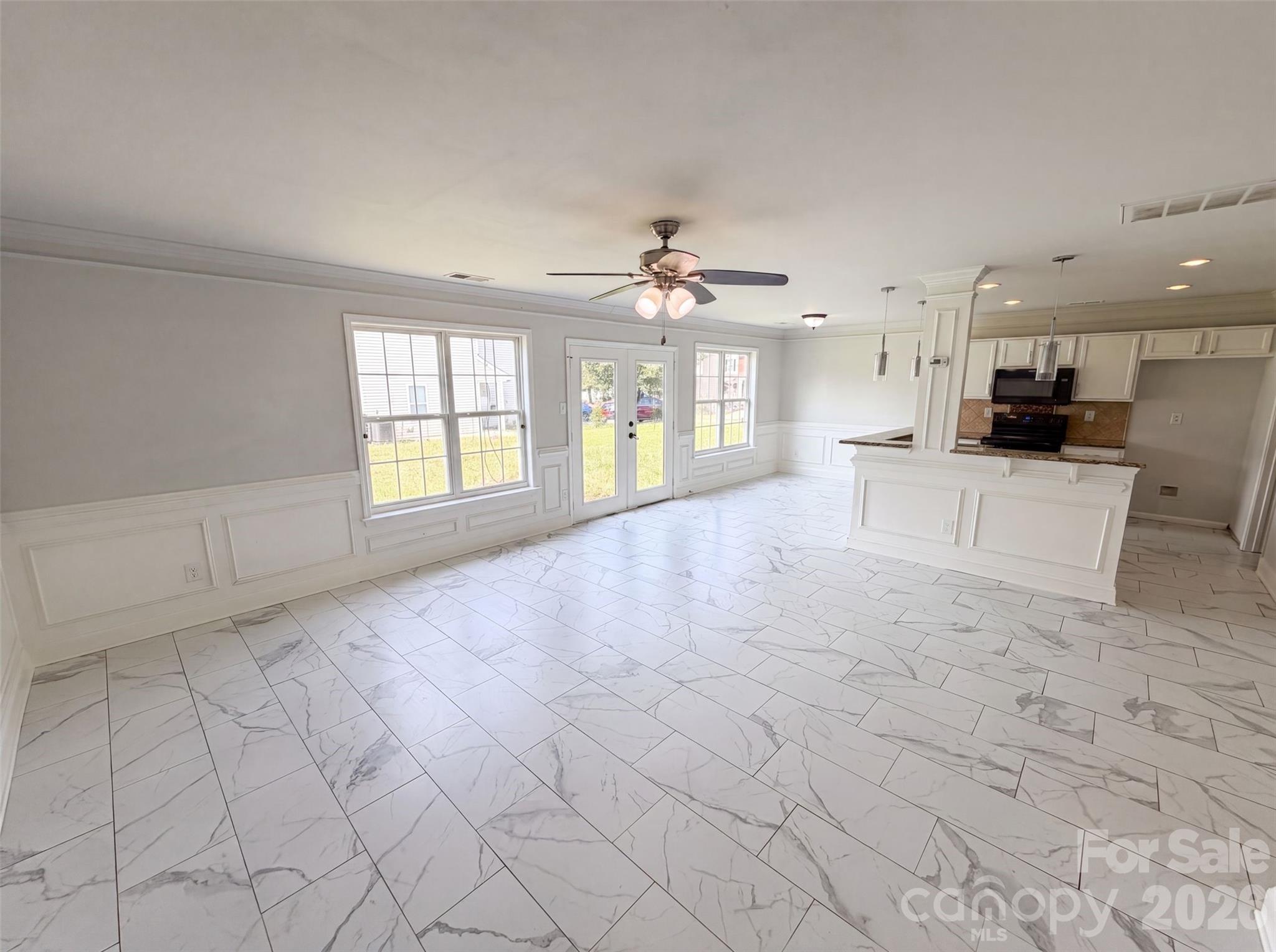 5732 Wallace Cabin Drive Property Photo 6