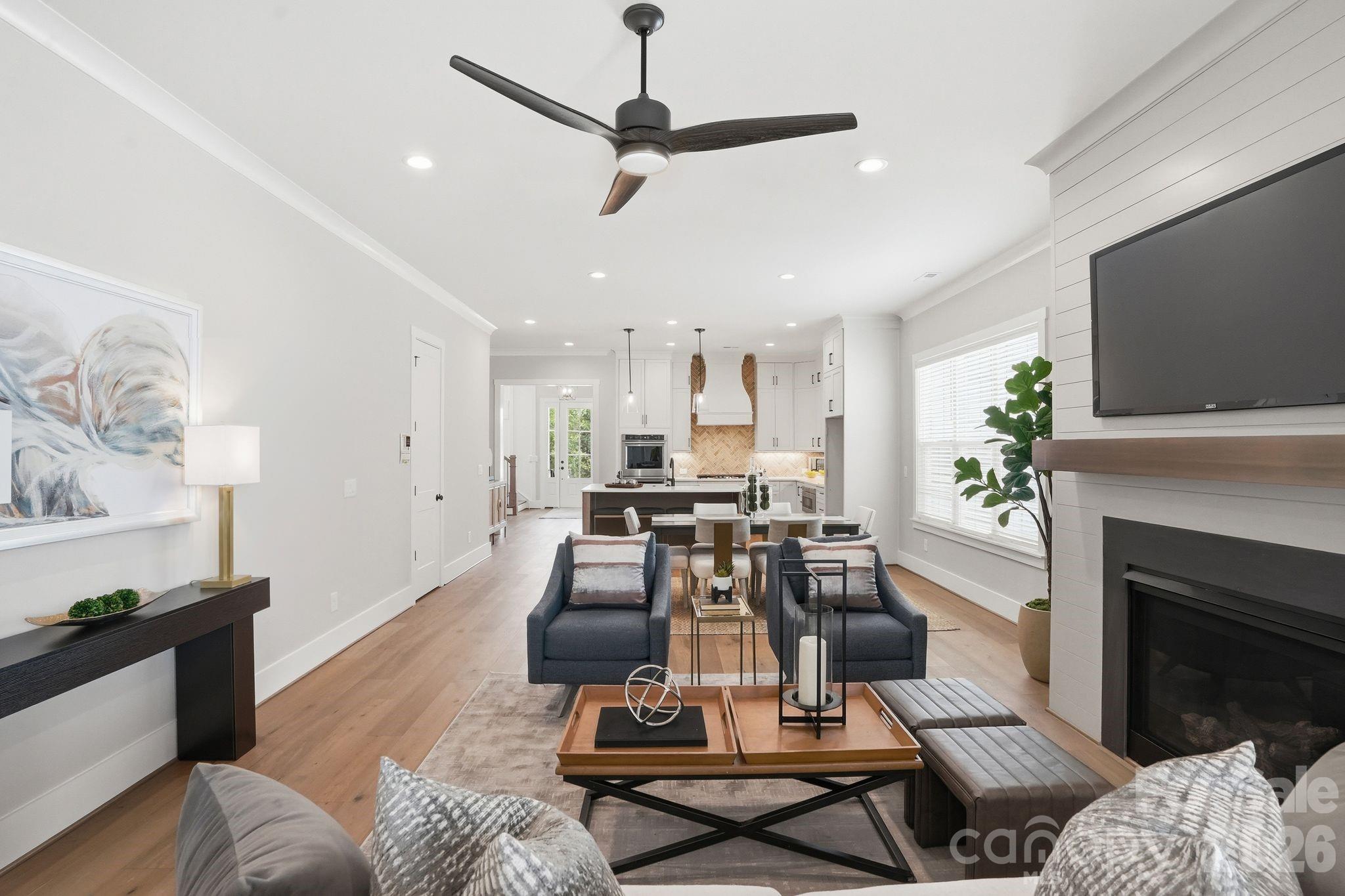 19024 Newburg Hill Road Property Photo 14
