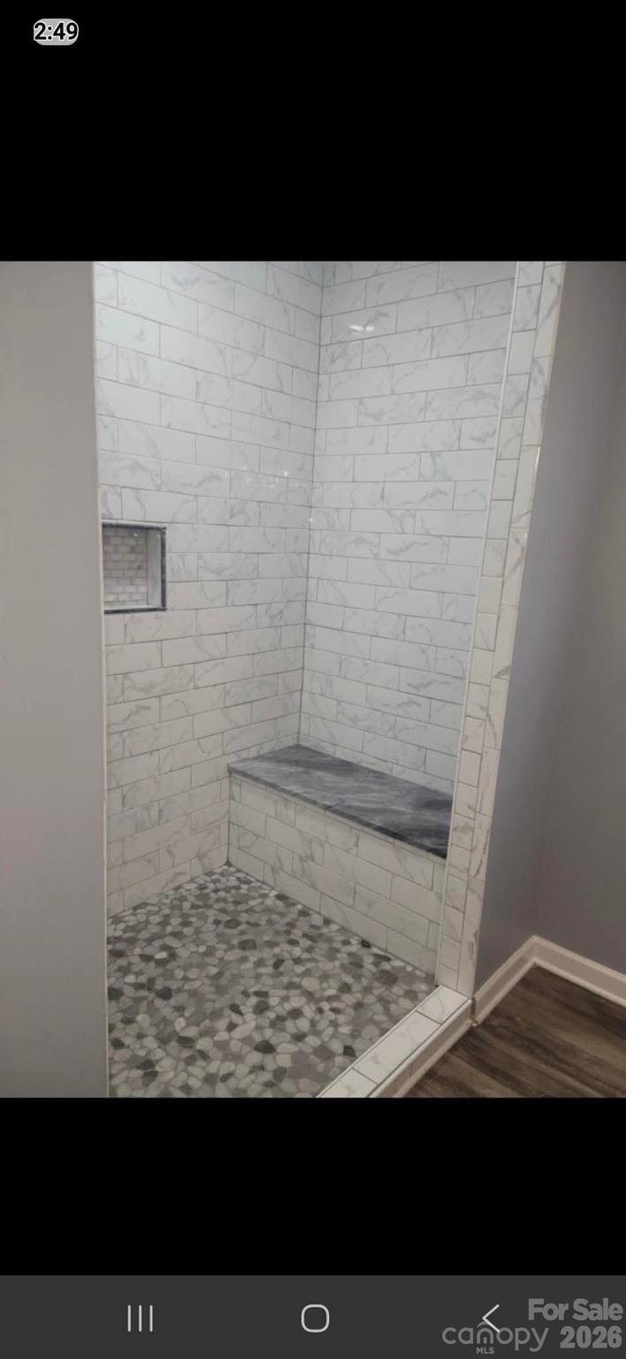 10226 Harwood Lane Property Photo 12