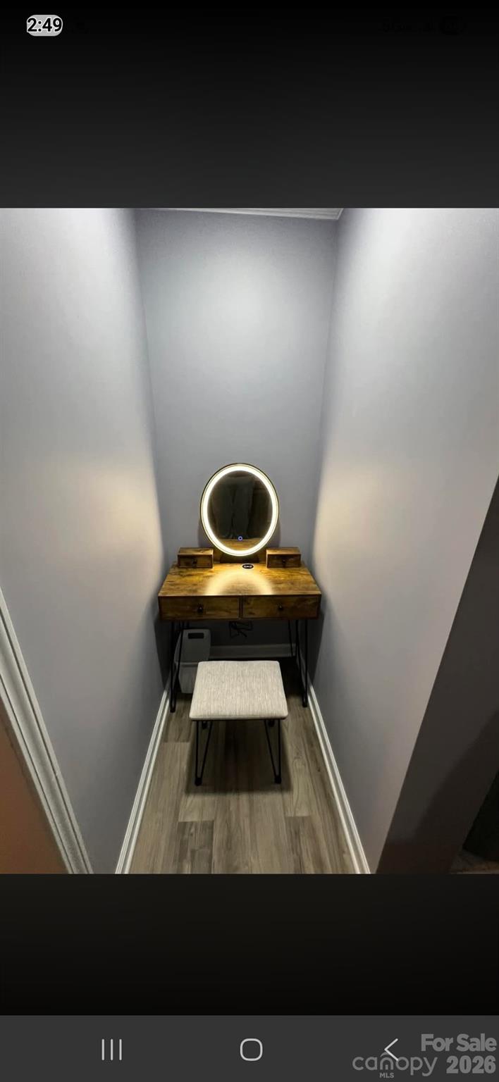 10226 Harwood Lane Property Photo 15