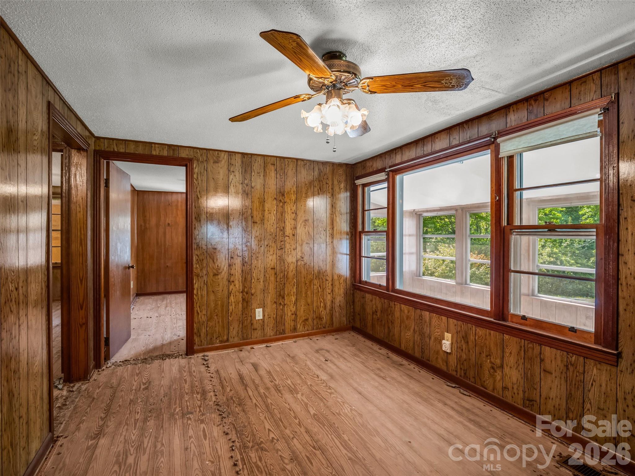 238 Howell Road Property Photo 7