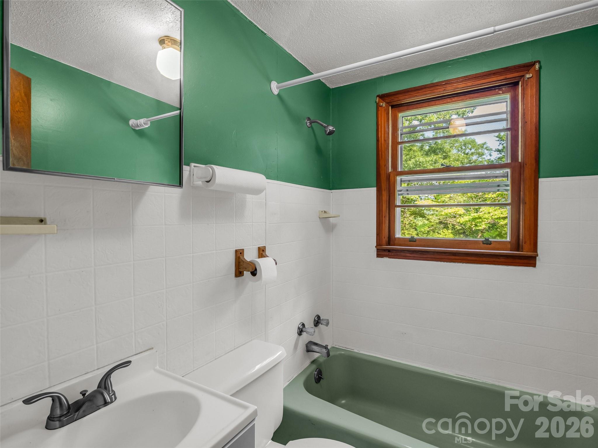 238 Howell Road Property Photo 18