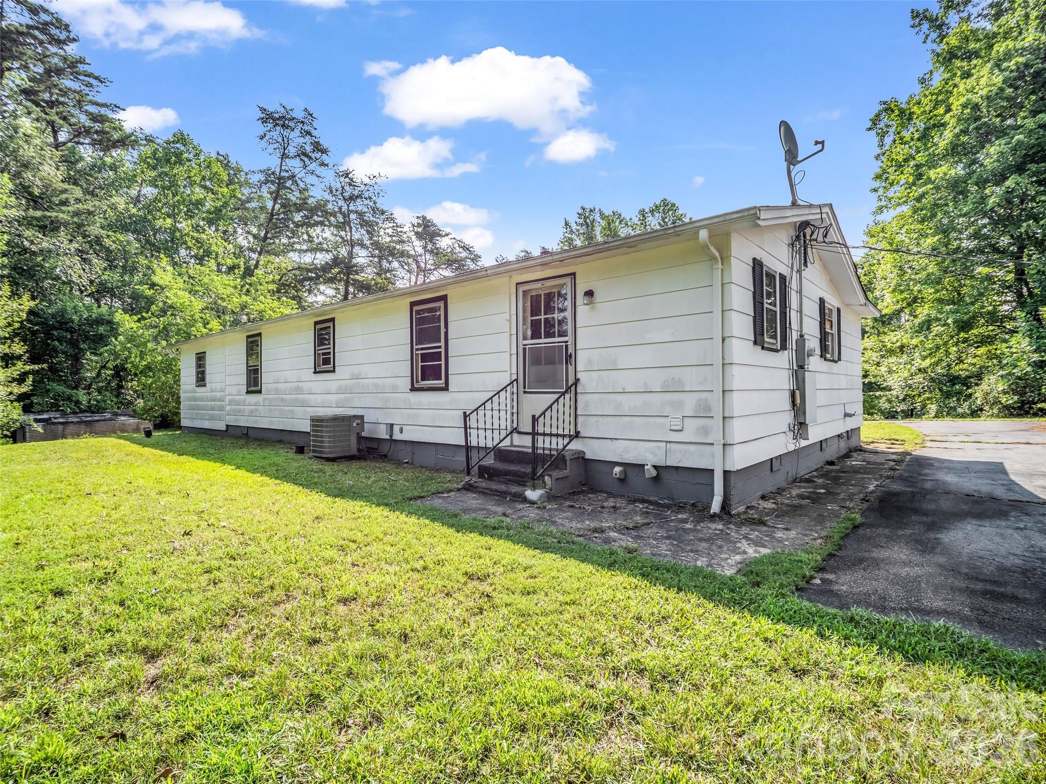 238 Howell Road Property Photo 34