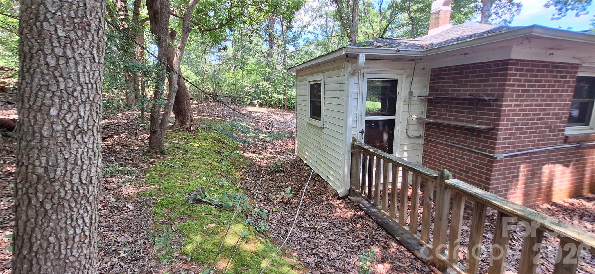 1036 Curve View Road Property Photo 7