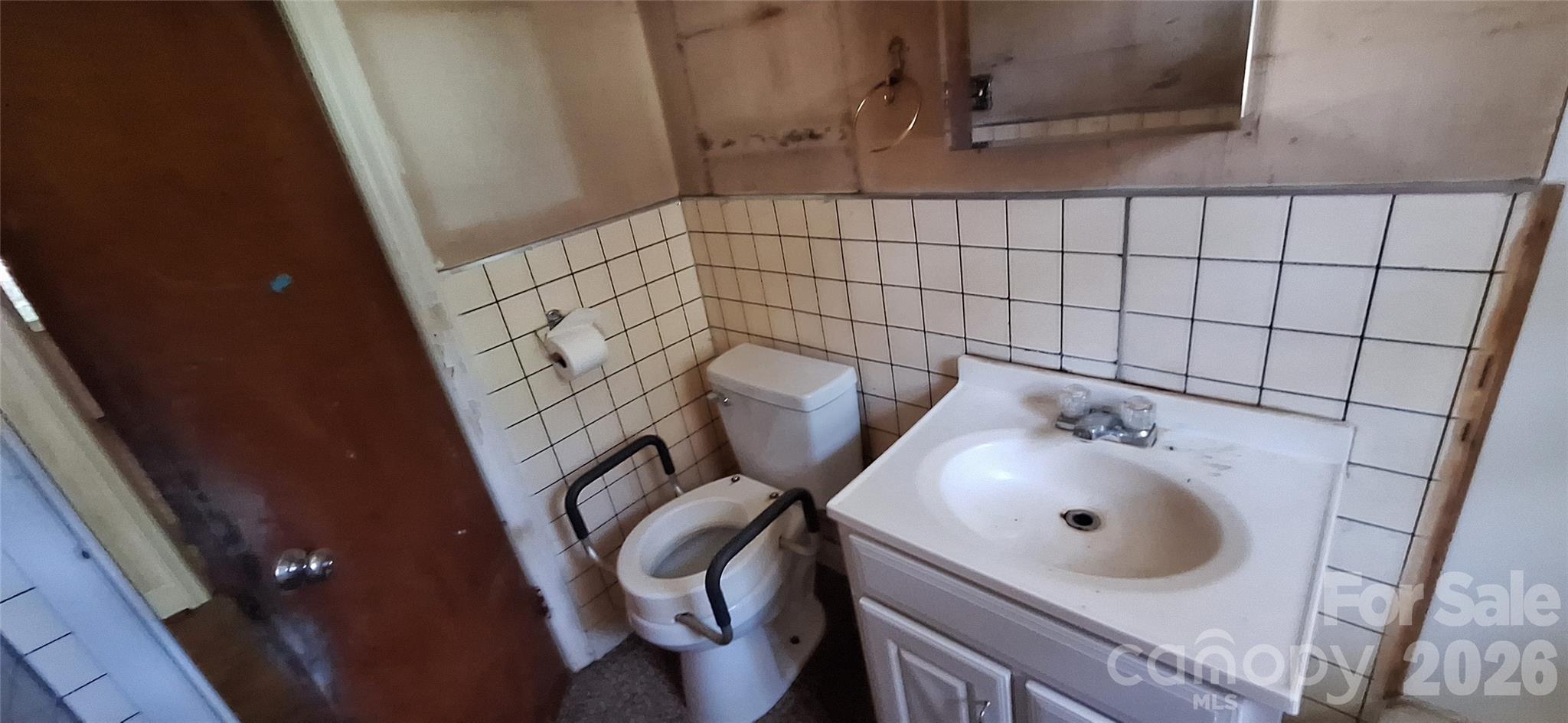 1036 Curve View Road Property Photo 12