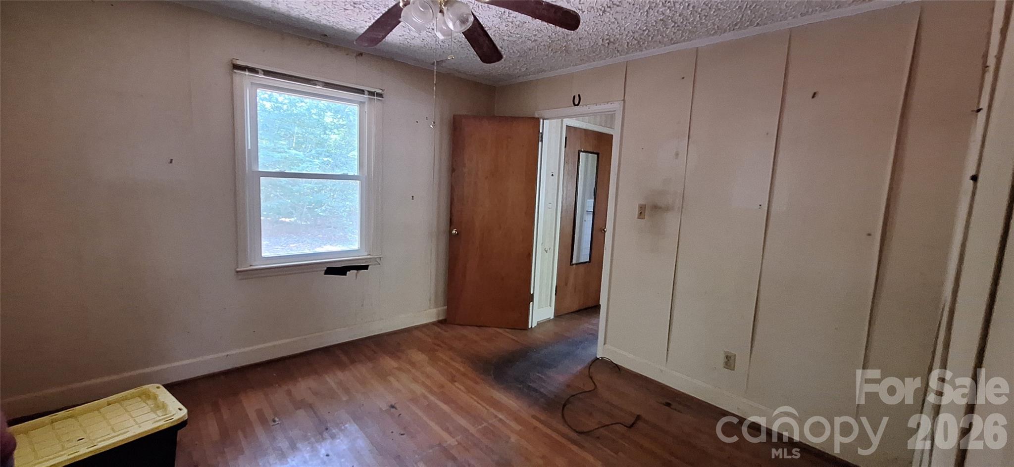1036 Curve View Road Property Photo 15