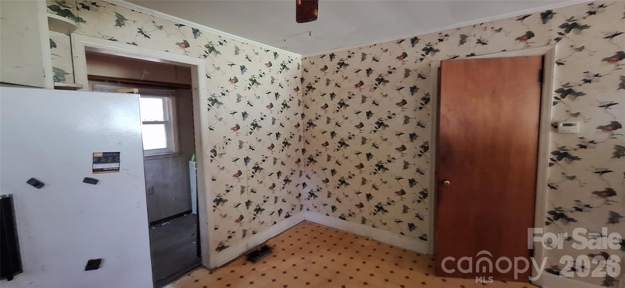 1036 Curve View Road Property Photo 18