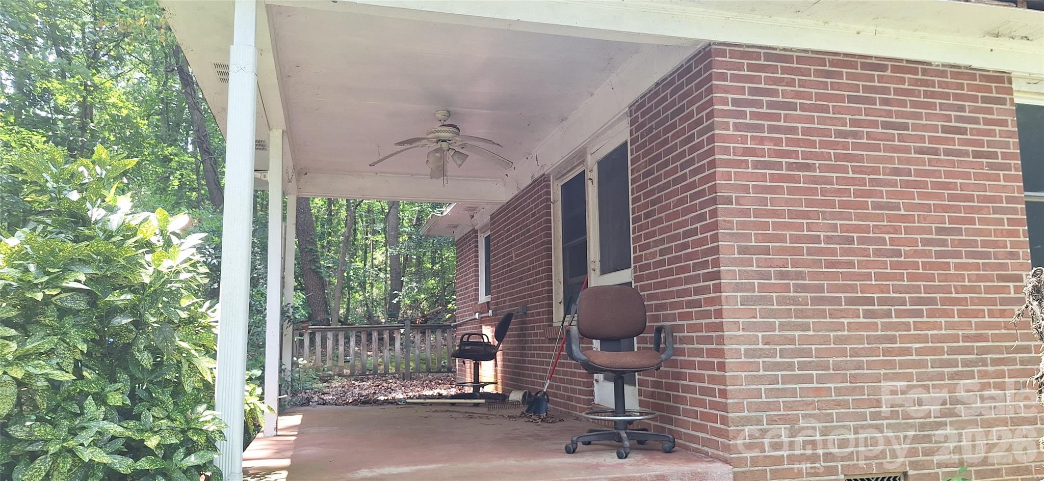 1036 Curve View Road Property Photo 23