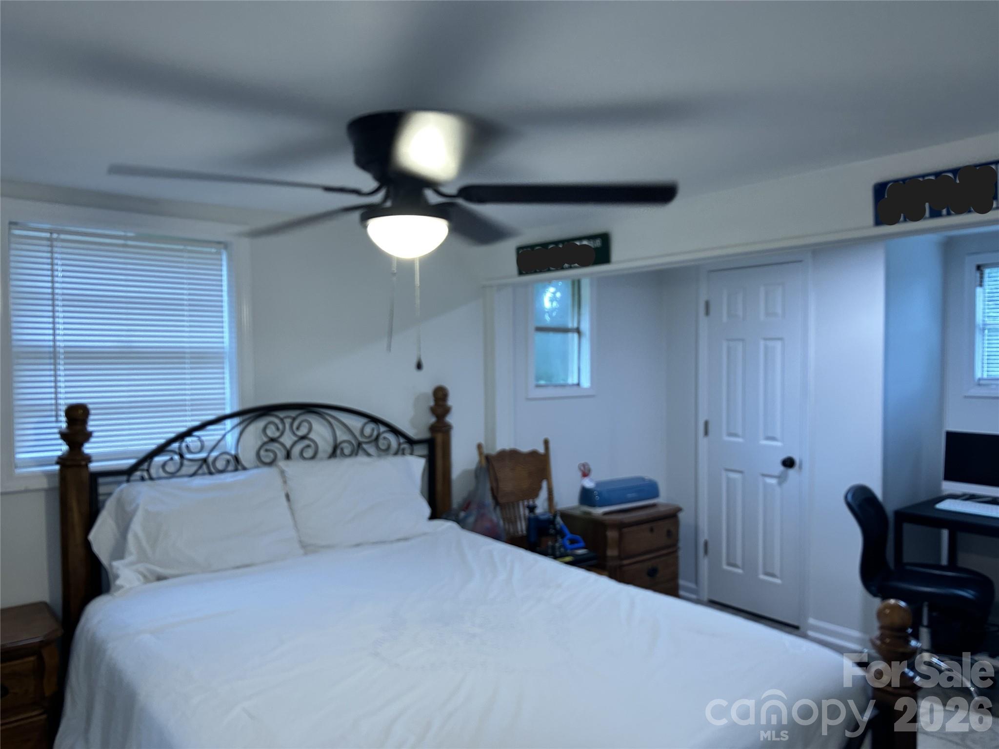 925 S Austin Road Property Photo 16