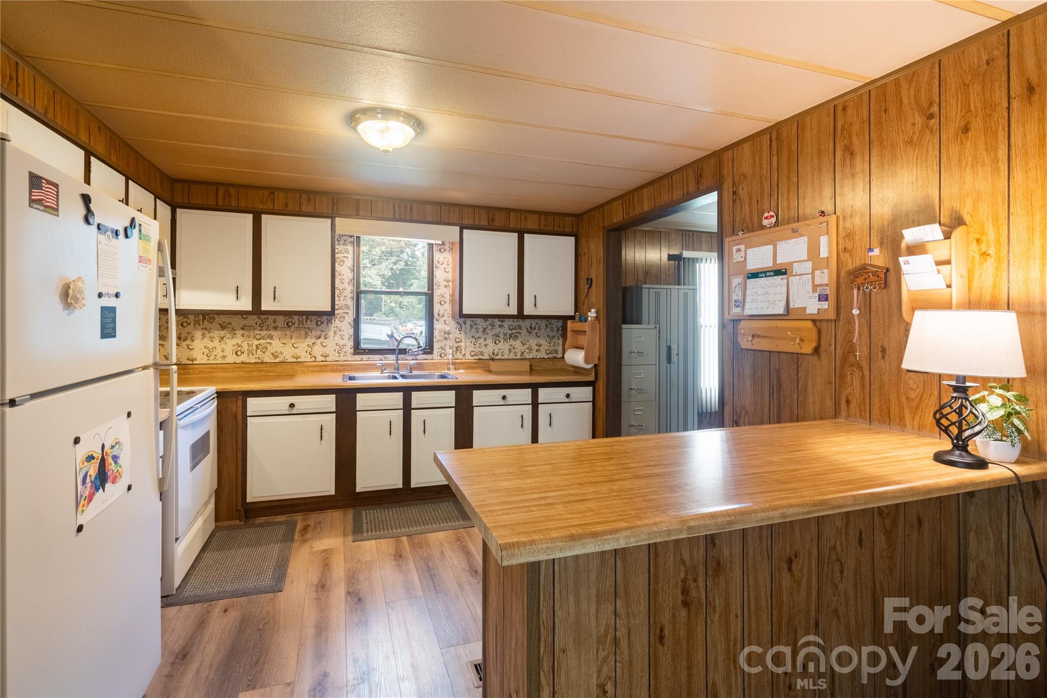 9606 Walkers Ferry Road Property Photo 3