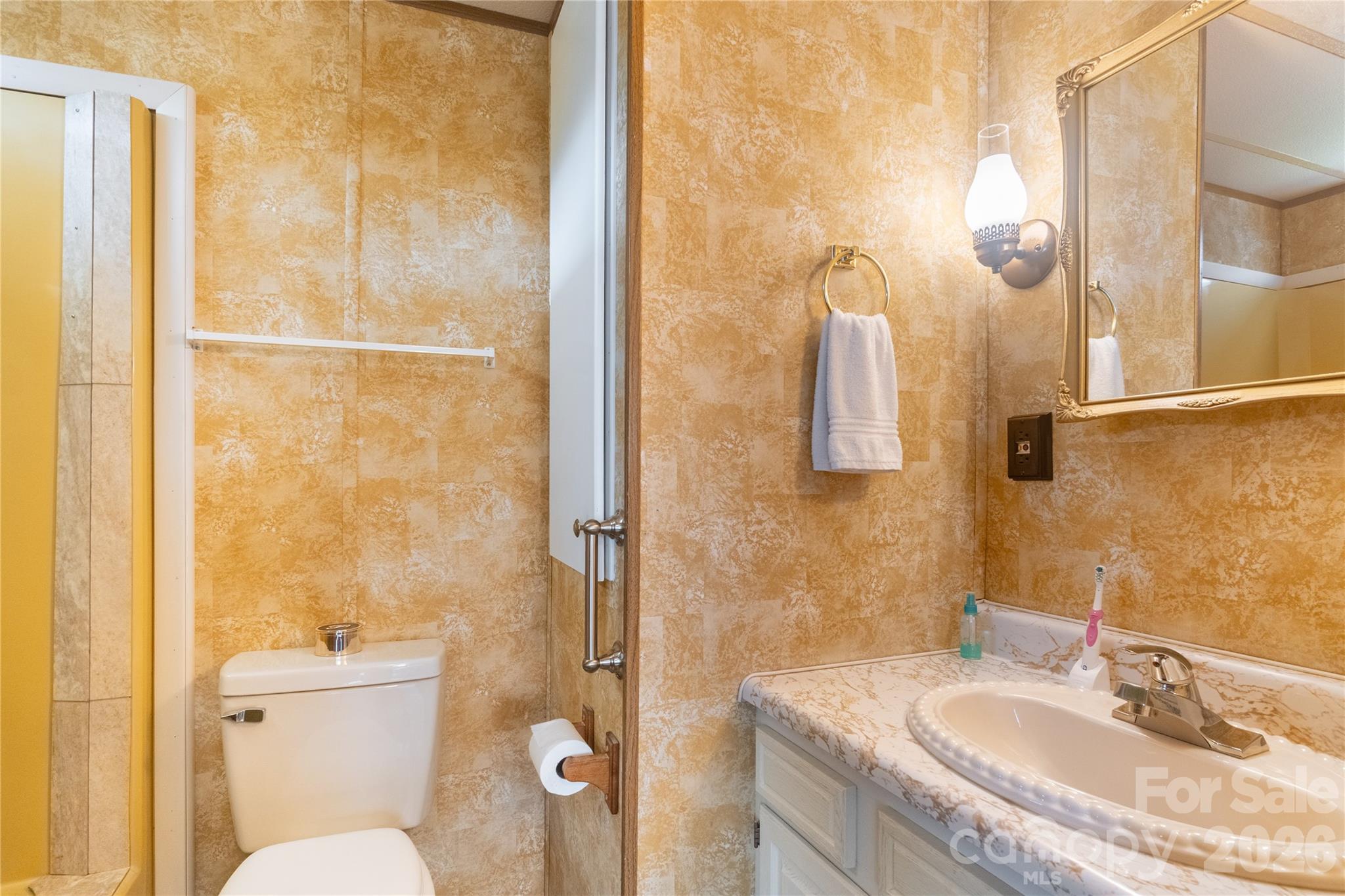 9606 Walkers Ferry Road Property Photo 12