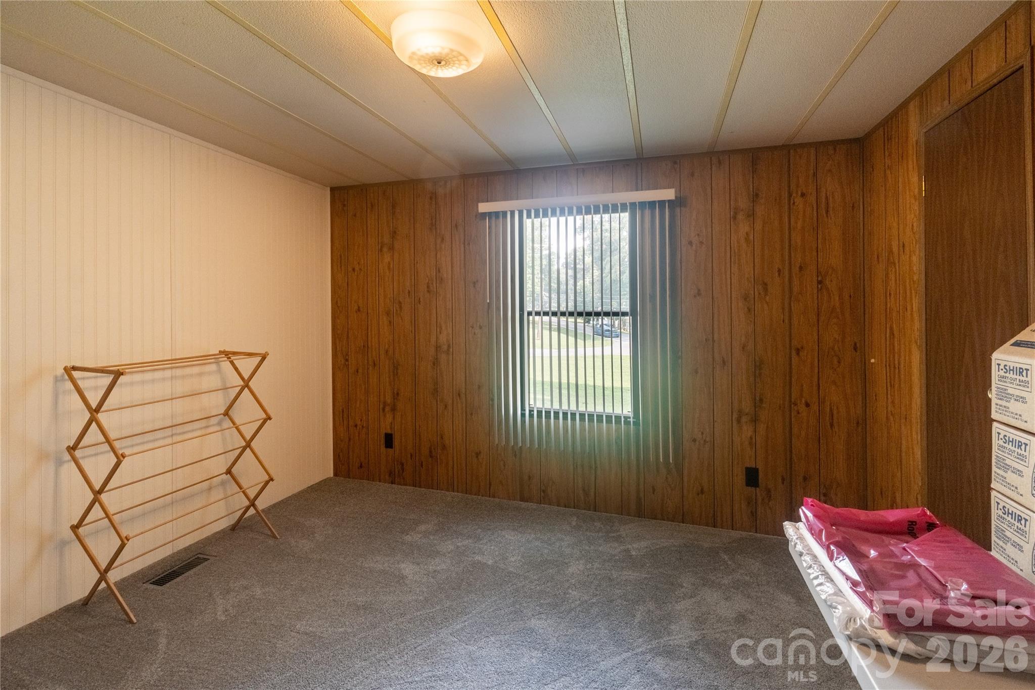9606 Walkers Ferry Road Property Photo 17