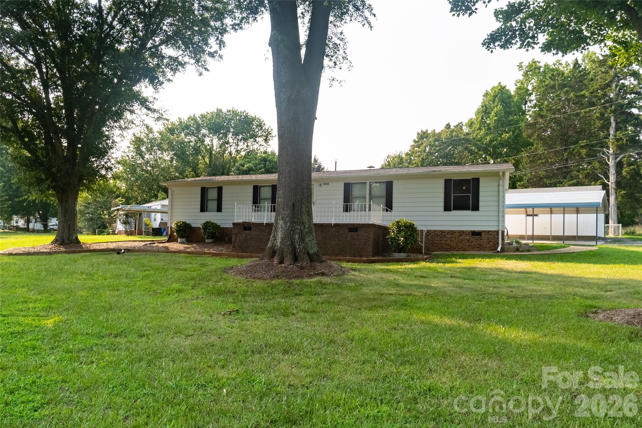 9606 Walkers Ferry Road Property Photo 40