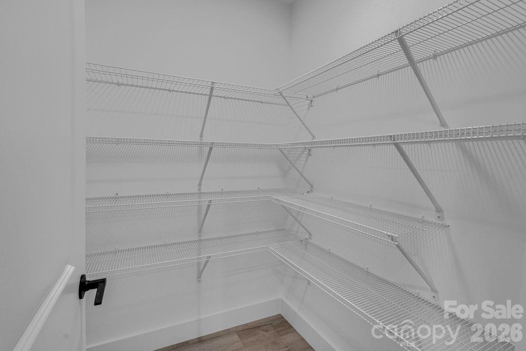 520 E Second Avenue Property Photo 9