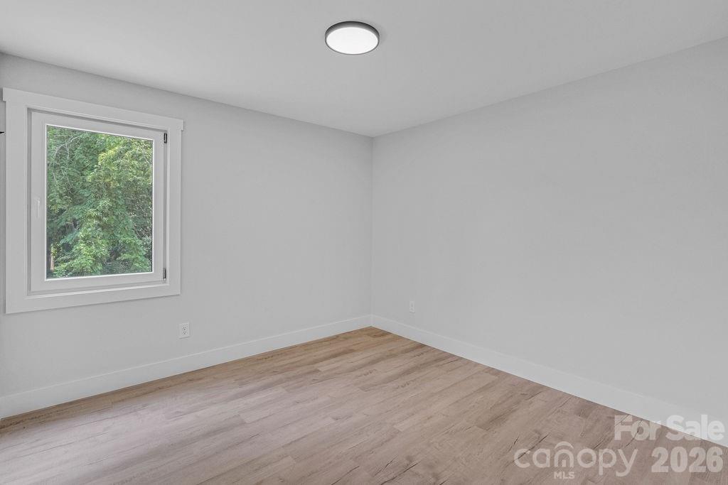 520 E Second Avenue Property Photo 11