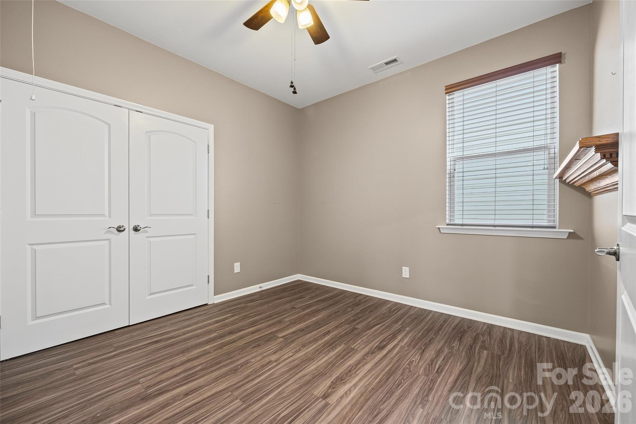 596 Rustlewood Way 16 Property Photo 15