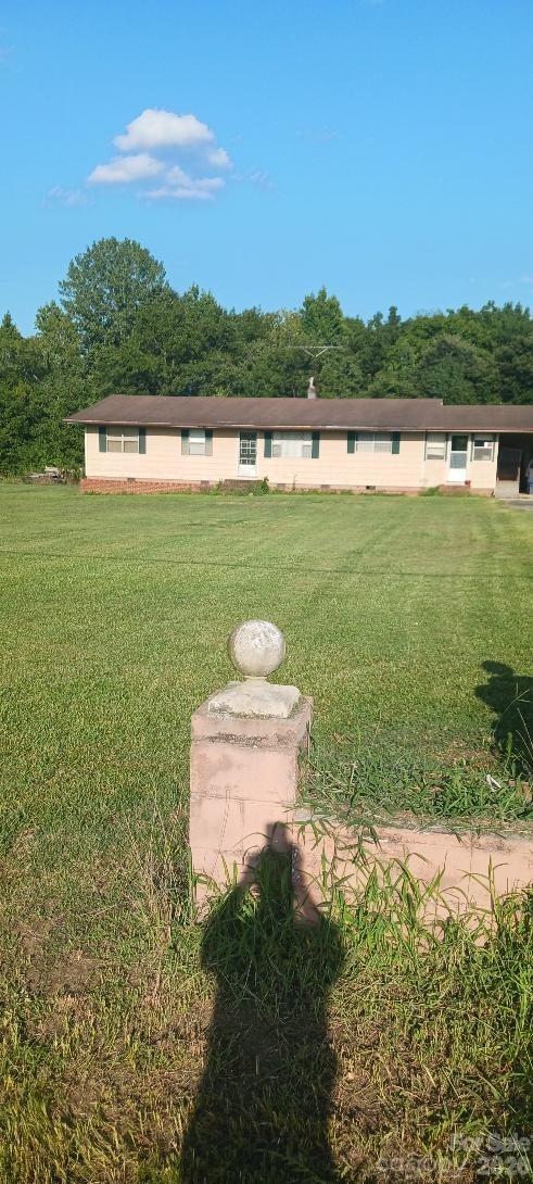 808 E Sandy Ridge Road Property Photo 1
