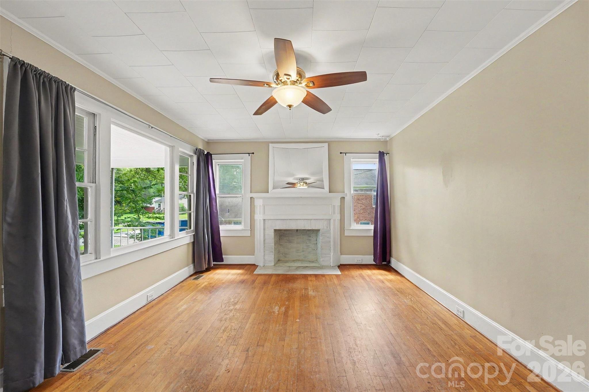 1102 Desoto Avenue Property Photo 3