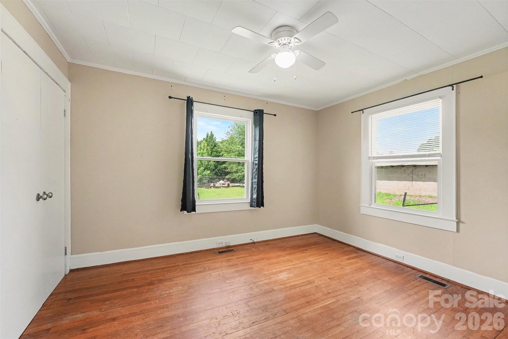 1102 Desoto Avenue Property Photo 10