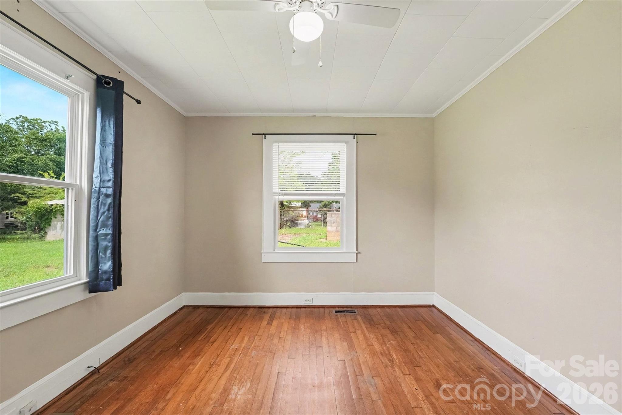 1102 Desoto Avenue Property Photo 12