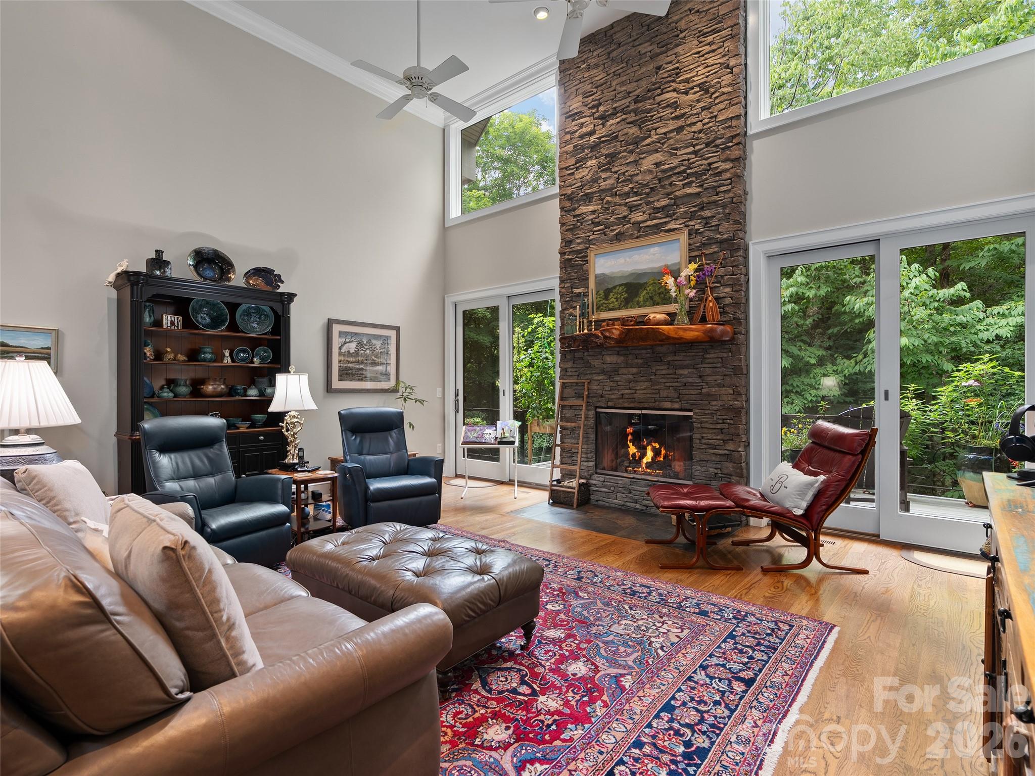 515 Flying Hawk Trail Property Photo 6