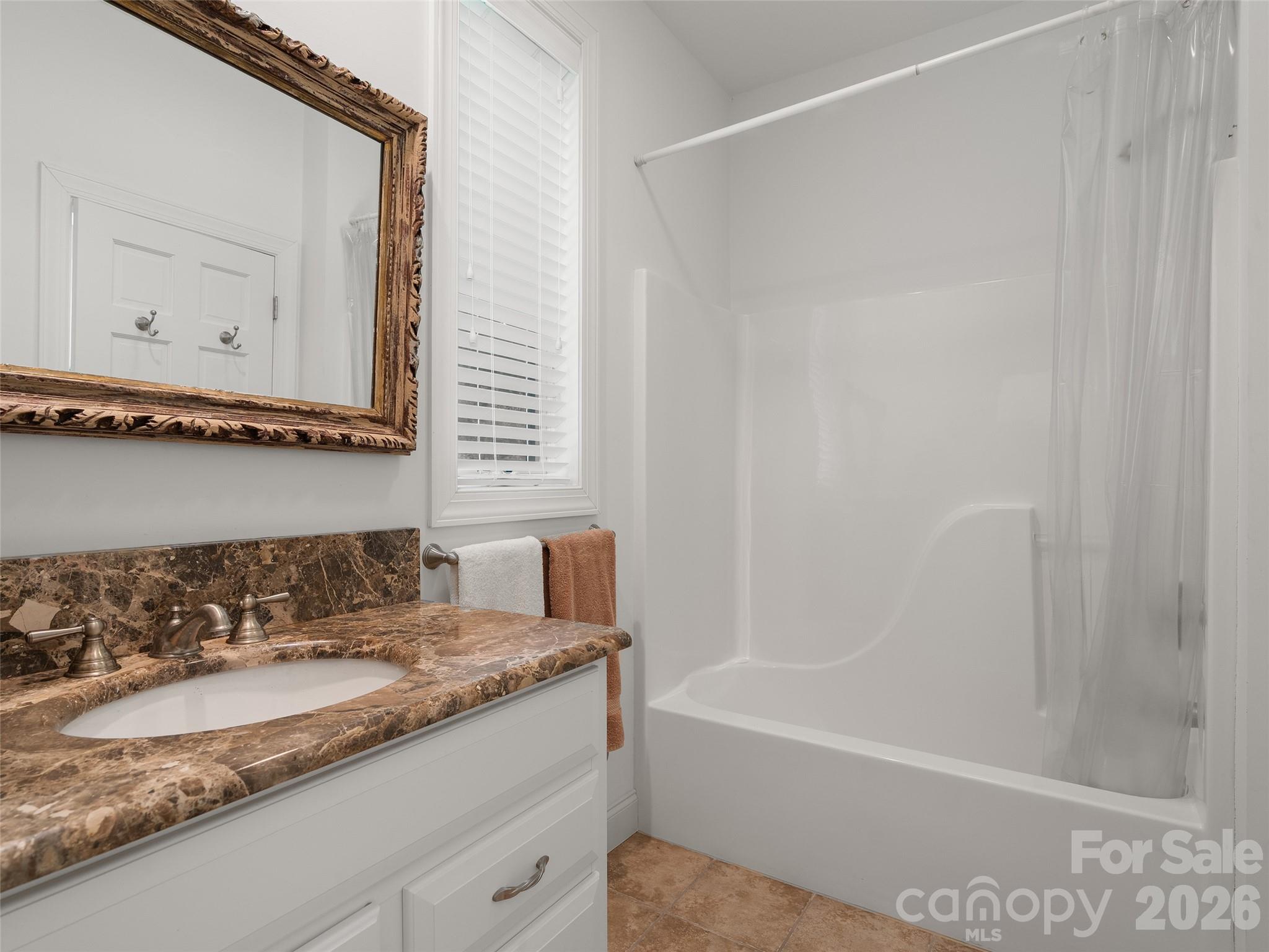 515 Flying Hawk Trail Property Photo 35