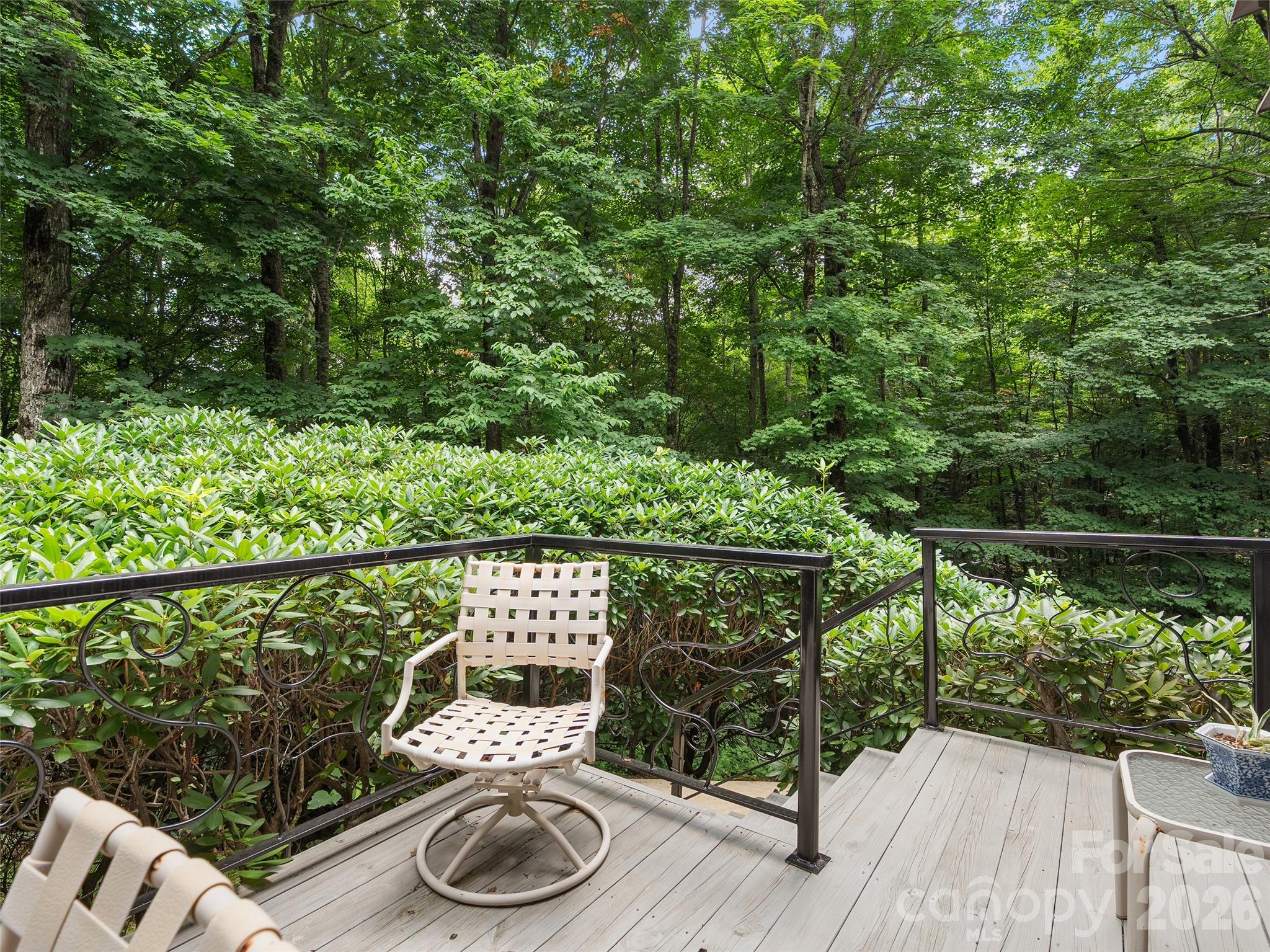 515 Flying Hawk Trail Property Photo 37